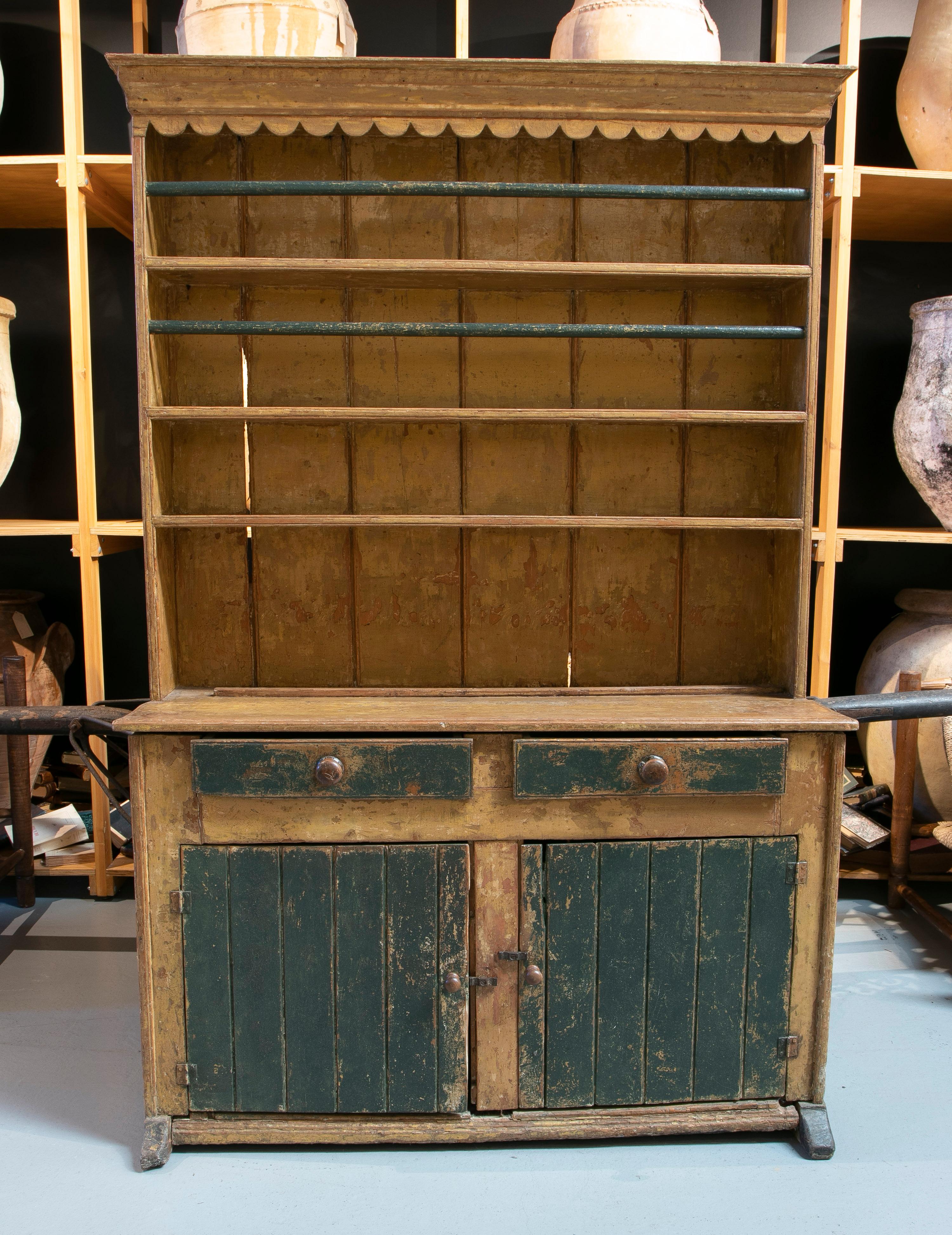 19th Century Spanish 2-Doors 2-Drawers Painted Wooden Silverware Cupboard In Good Condition For Sale In Marbella, ES