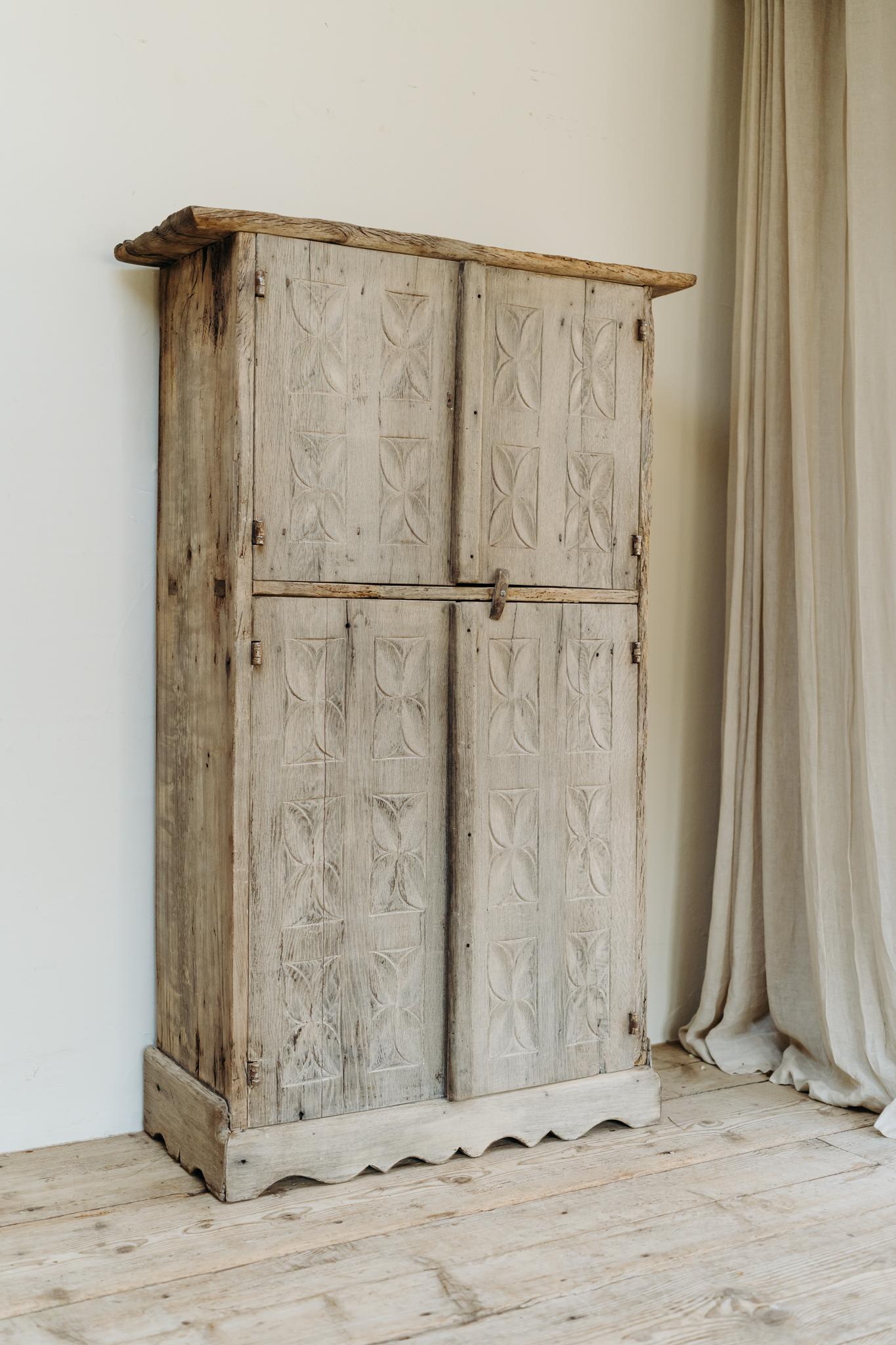 19th century Spanish 4doors cabinet ... For Sale 4