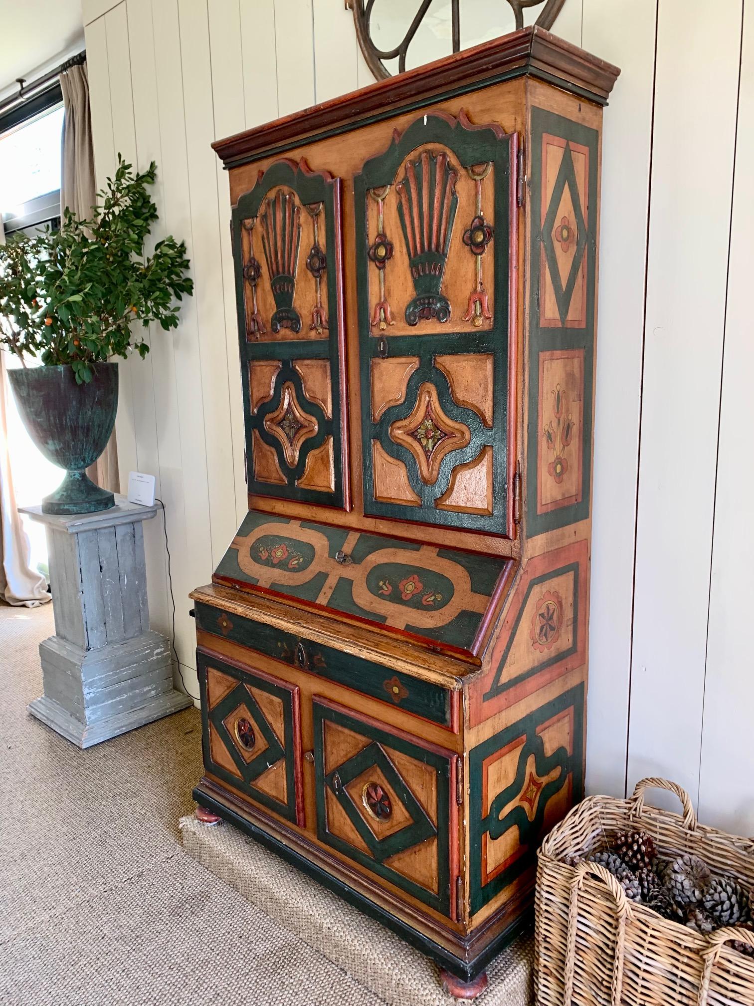 19th century wonderful Aragonese Spanish desk bureau, bookcase, high-quality Spanish rustic furniture in pine wood with beautiful polychrome work. and hand-carved wood, with geometric and floral motifs, a piece of furniture built in a single piece,