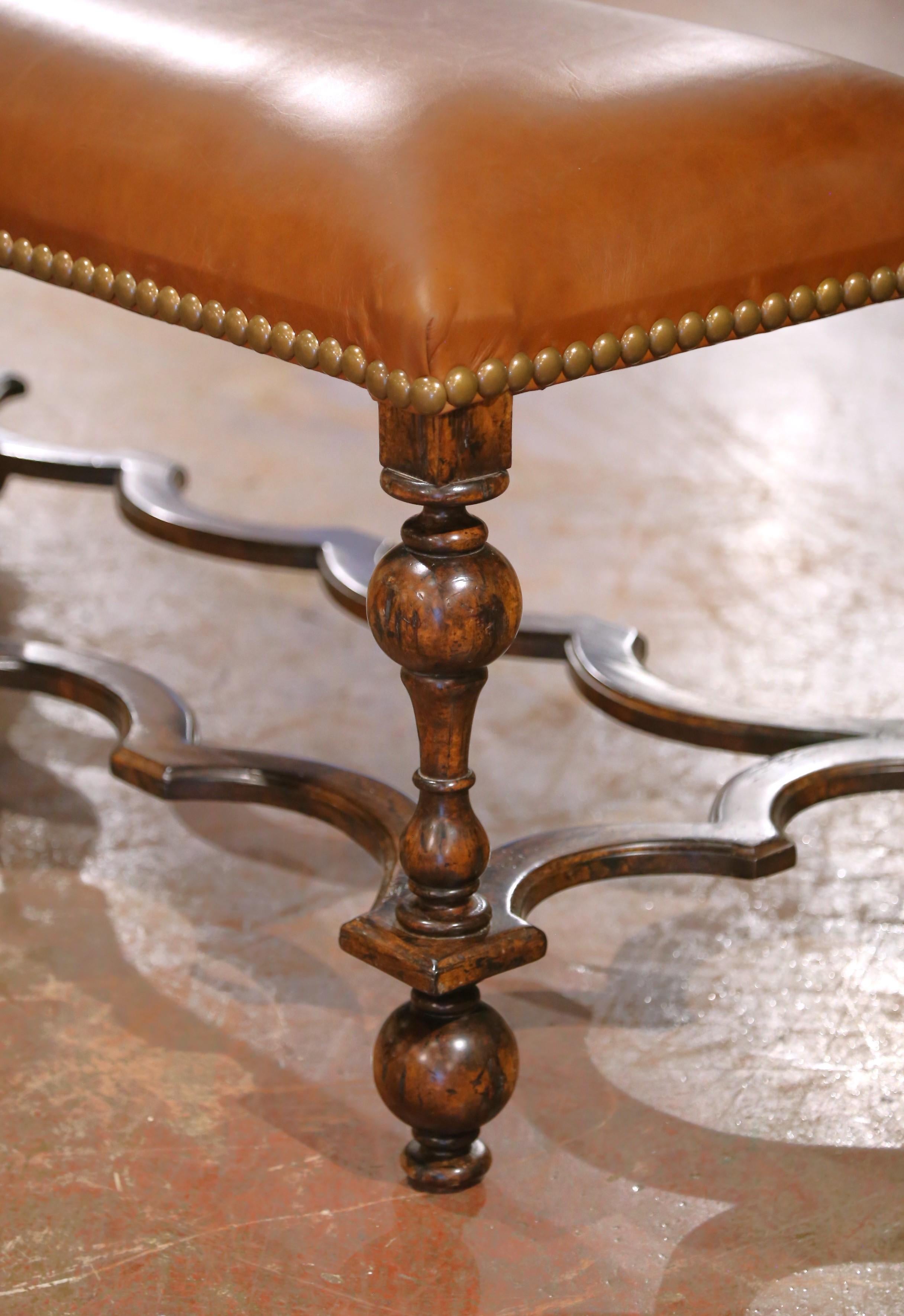 French 19th Century Spanish Baroque Carved Walnut Bench with New Leather Upholstery For Sale