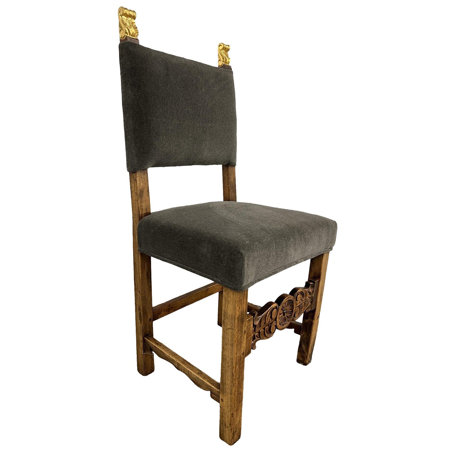 Sedia laterale imbottita in legno dorato e mohair del XIX secolo in stile barocco spagnolo in vendita