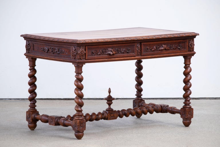 19th Century Spanish Baroque Oak Desk - Console For Sale 4