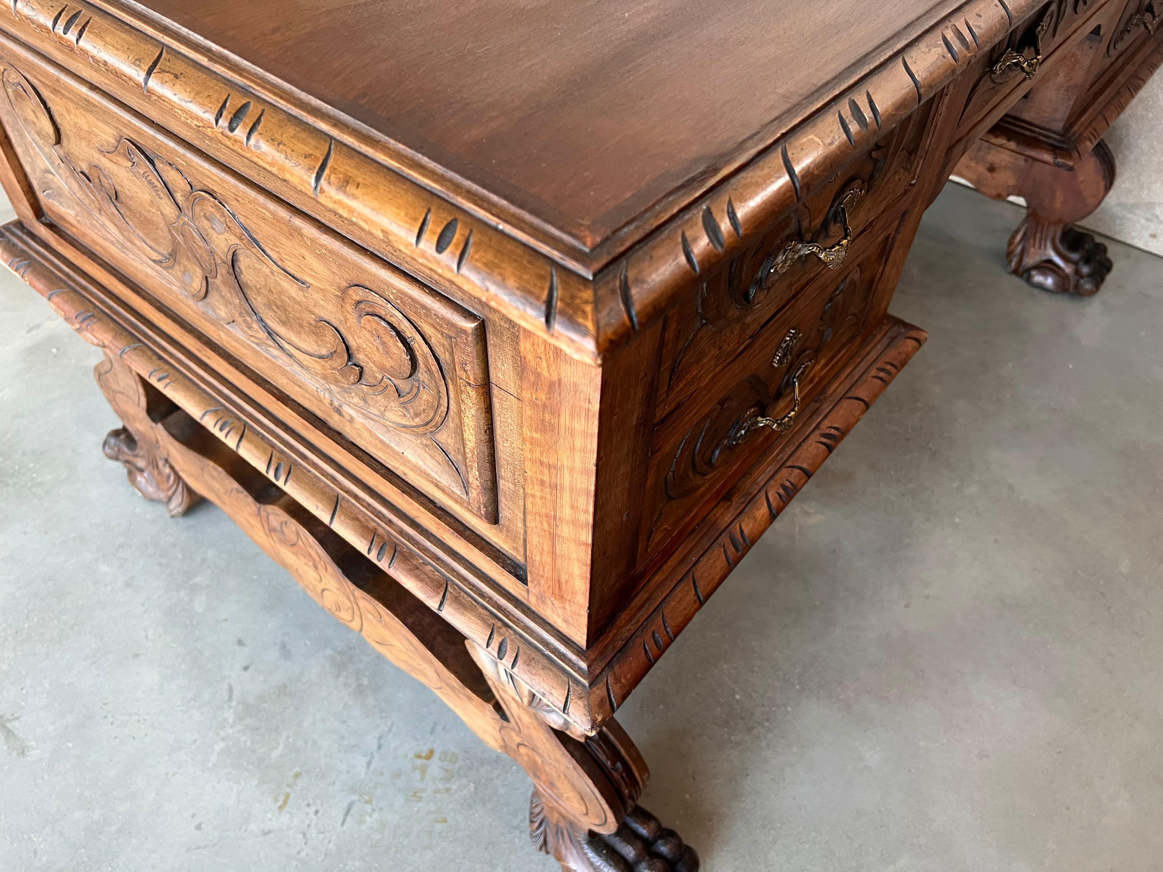 19th Century Spanish Baroque Style Oak Library Table or Desk 9