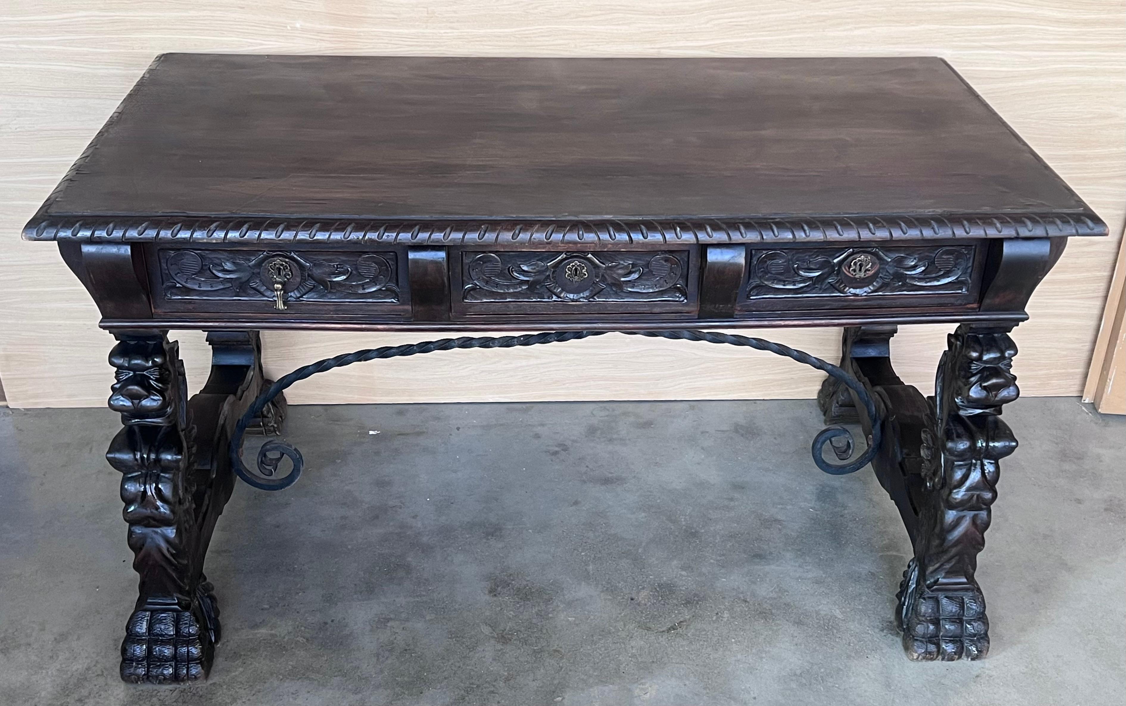19th Century Spanish Baroque Style Oak Library Table or Desk 2