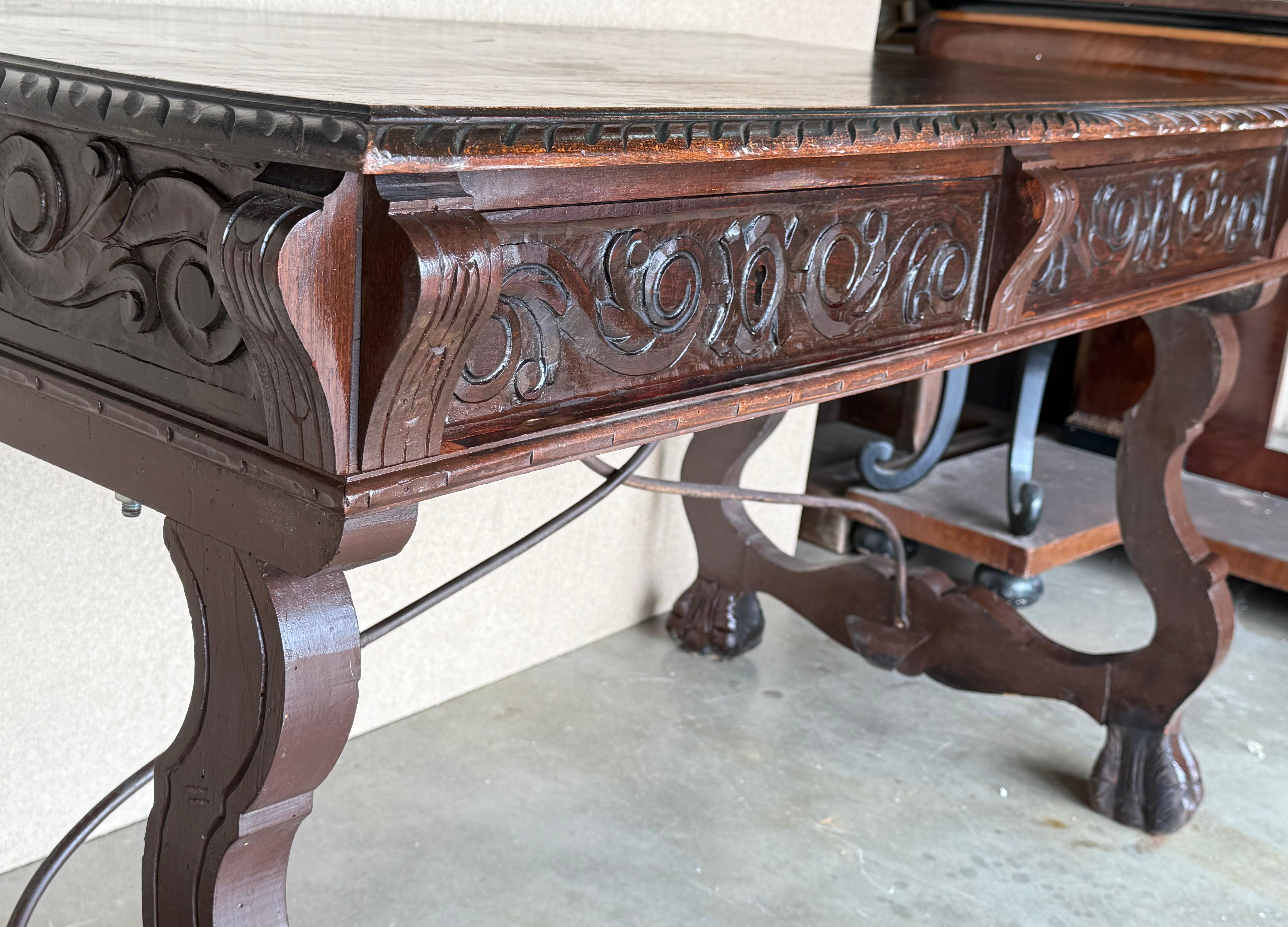 19th Century Spanish Baroque Style Oak Library Table or Desk, Two Faces en vente 3
