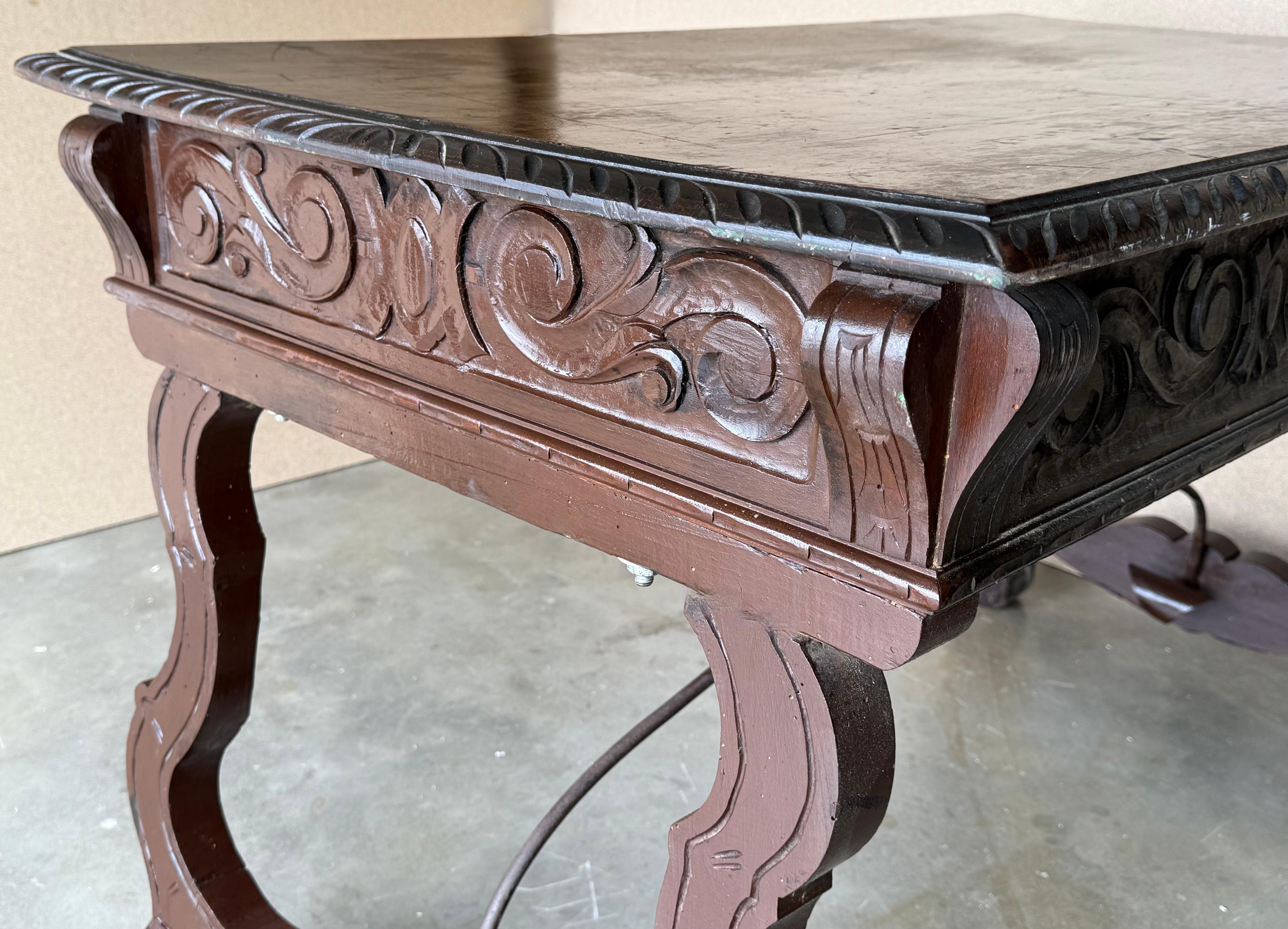 19th Century Spanish Baroque Style Oak Library Table or Desk, Two Faces en vente 4