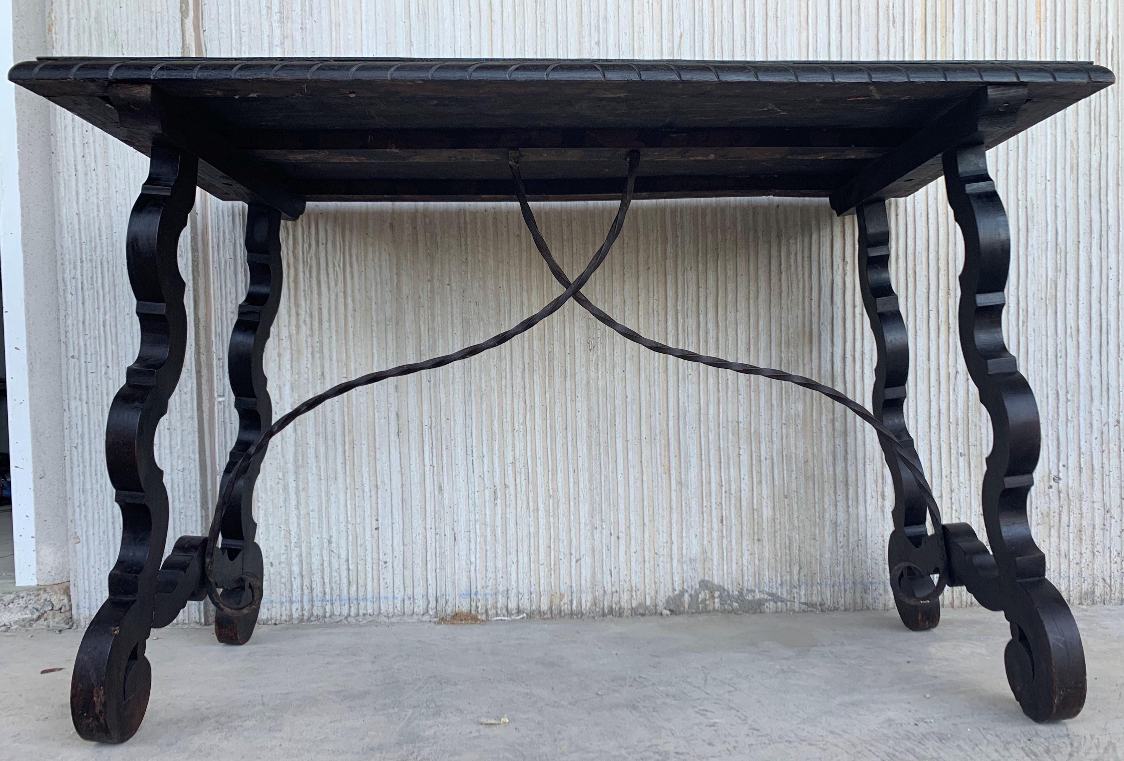 19th Century Spanish Baroque Trestle-Refectory Table on Lyre-Shaped Legs 6