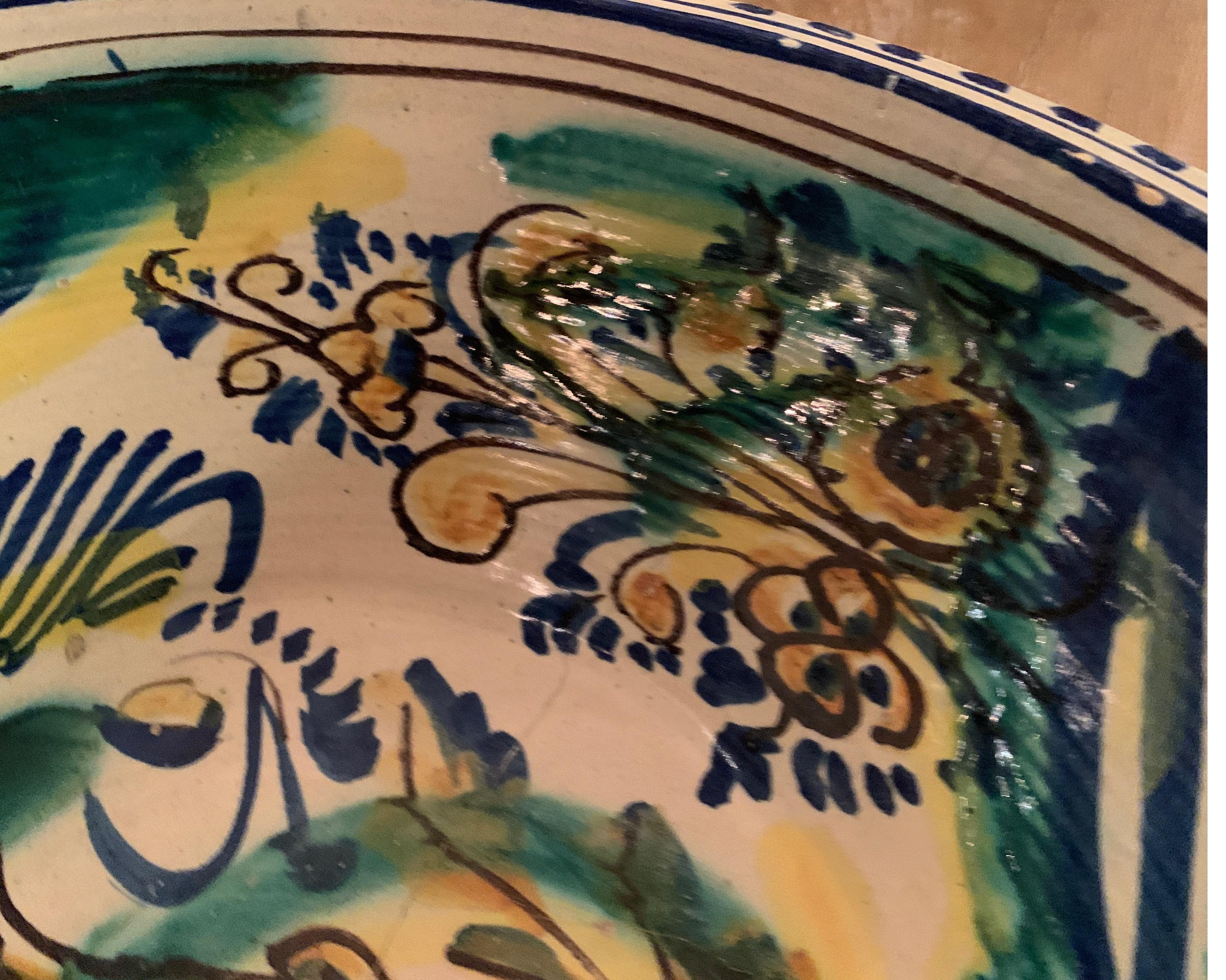 19th Century Spanish Bowl from Andalusia with Bird Motif in Green, Blue, Yellow 6