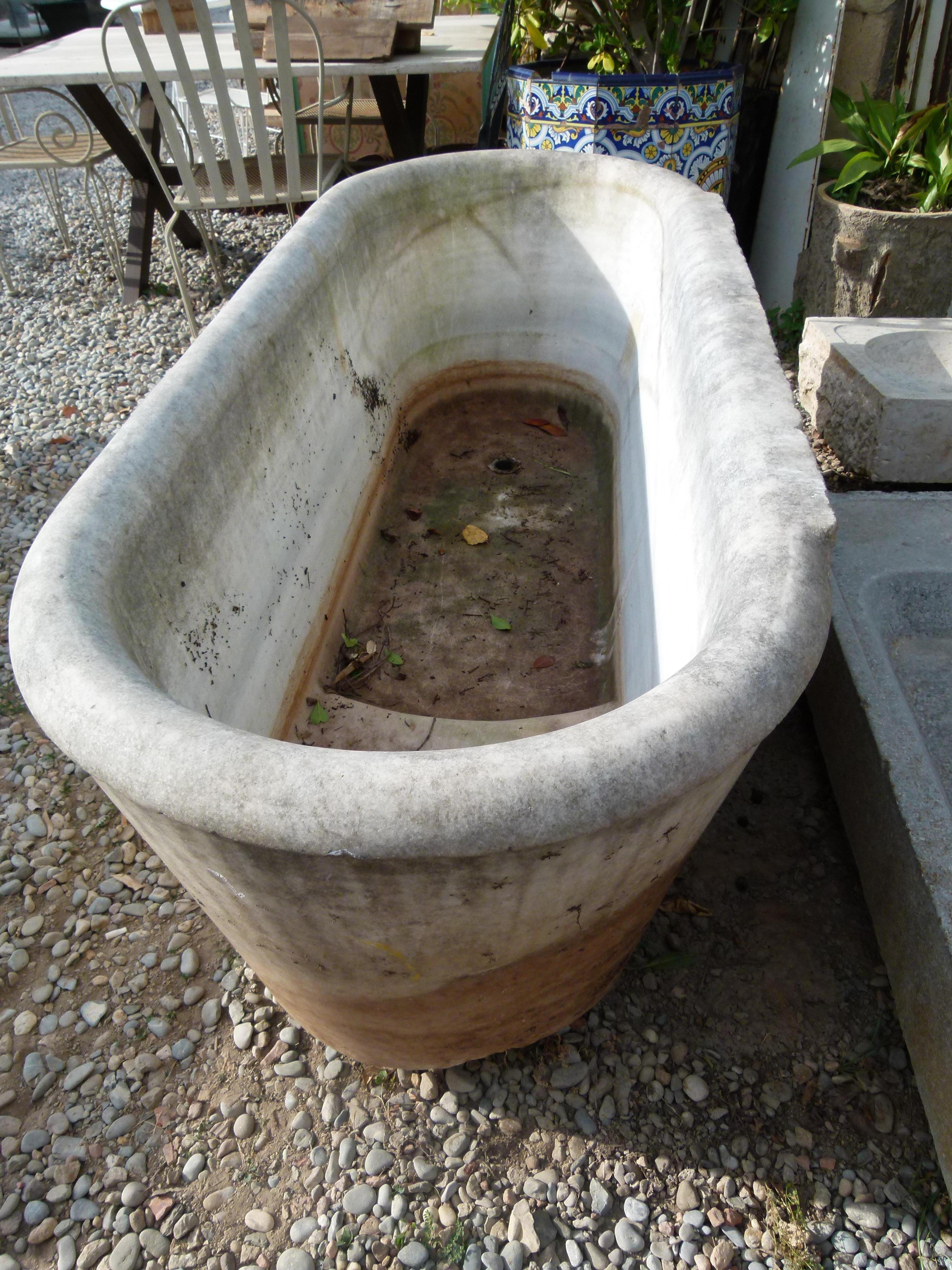 19th Century Spanish Carrara Marble Bath 2