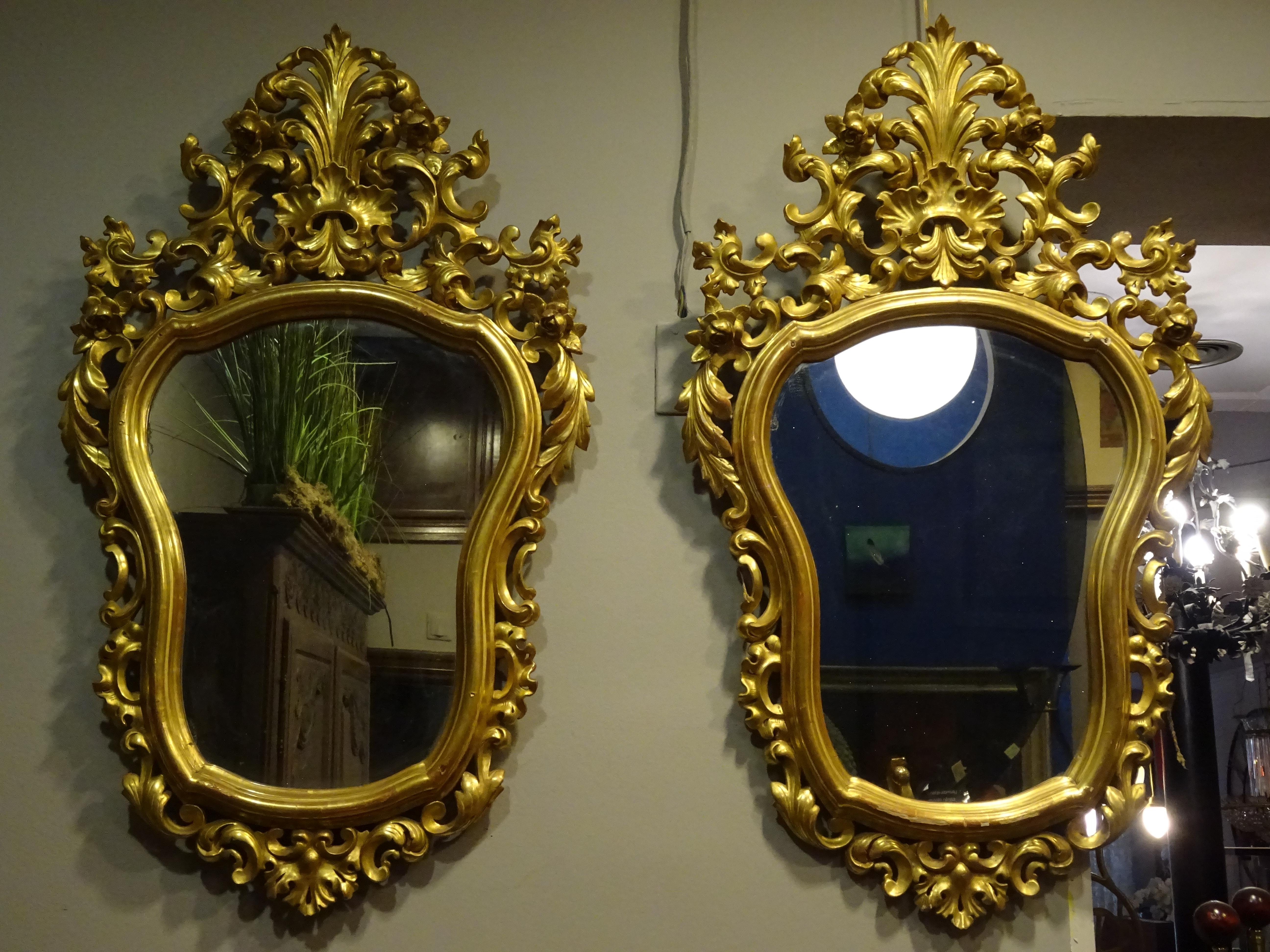 19th Century Spanish Carved Gilded Wood Couple of Mirrors 7