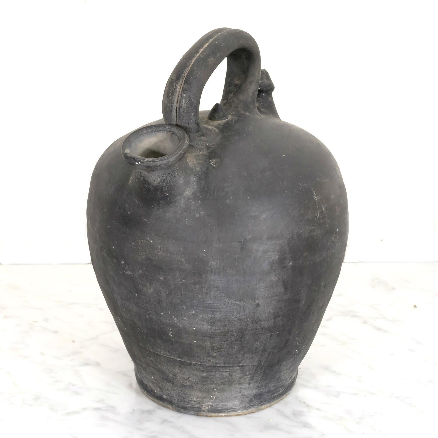Late 19th Century 19th Century Spanish Catalan Black Clay Botijo or Water Jug from Verdu