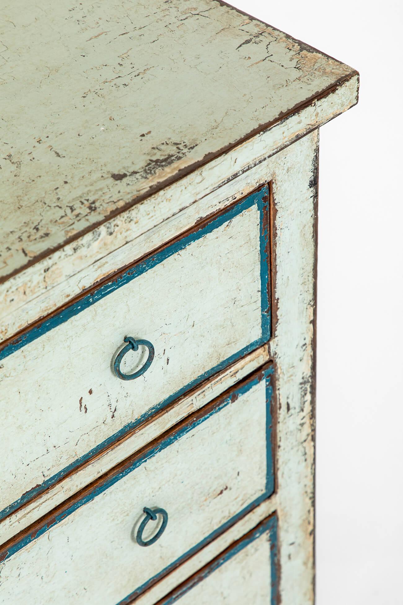 Cassettiera spagnola del XIX secolo con vernice blu uovo d'anatra In condizioni buone in vendita a Faversham, GB