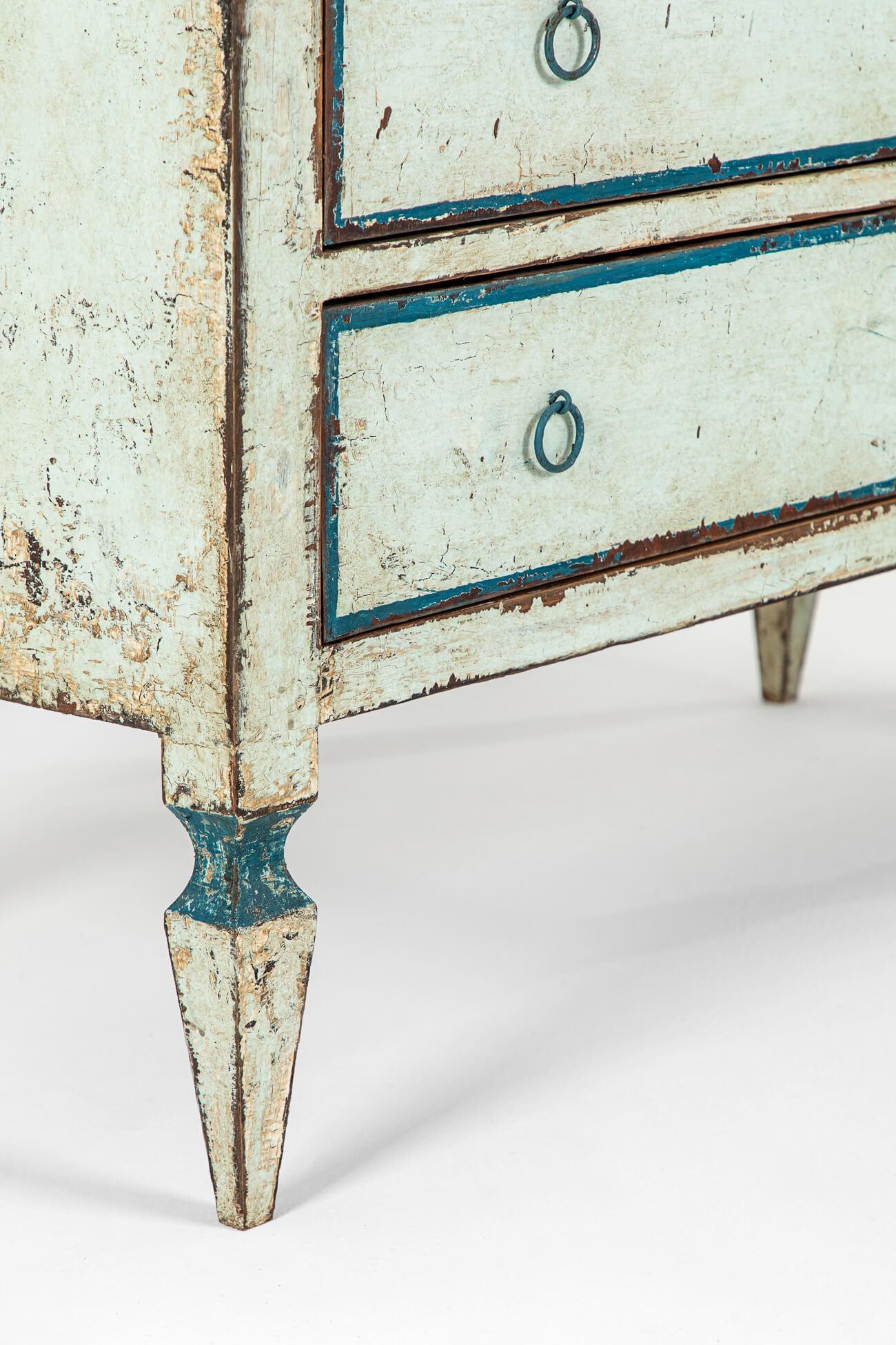 Pino Cassettiera spagnola del XIX secolo con vernice blu uovo d'anatra in vendita