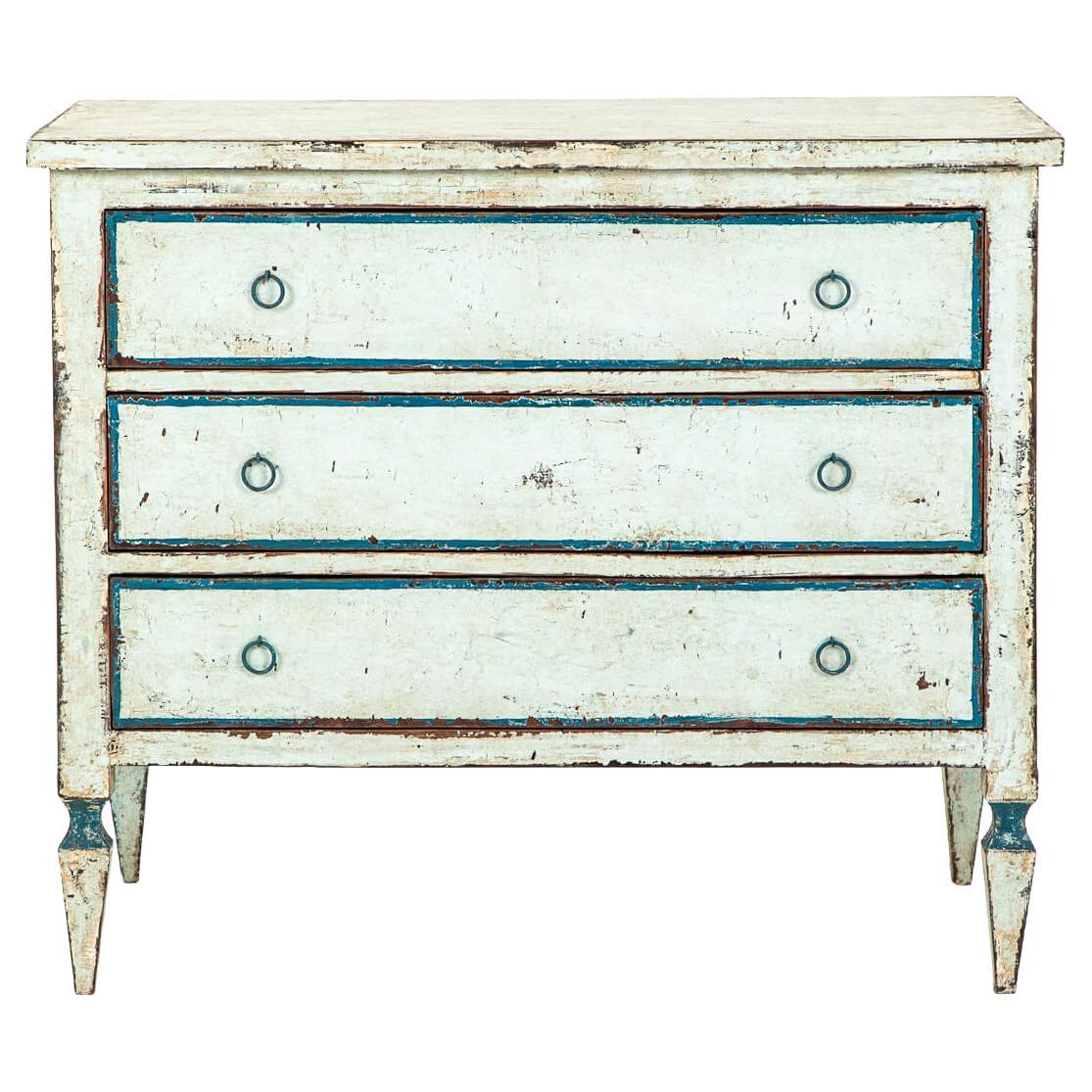 Cassettiera spagnola del XIX secolo con vernice blu uovo d'anatra in vendita