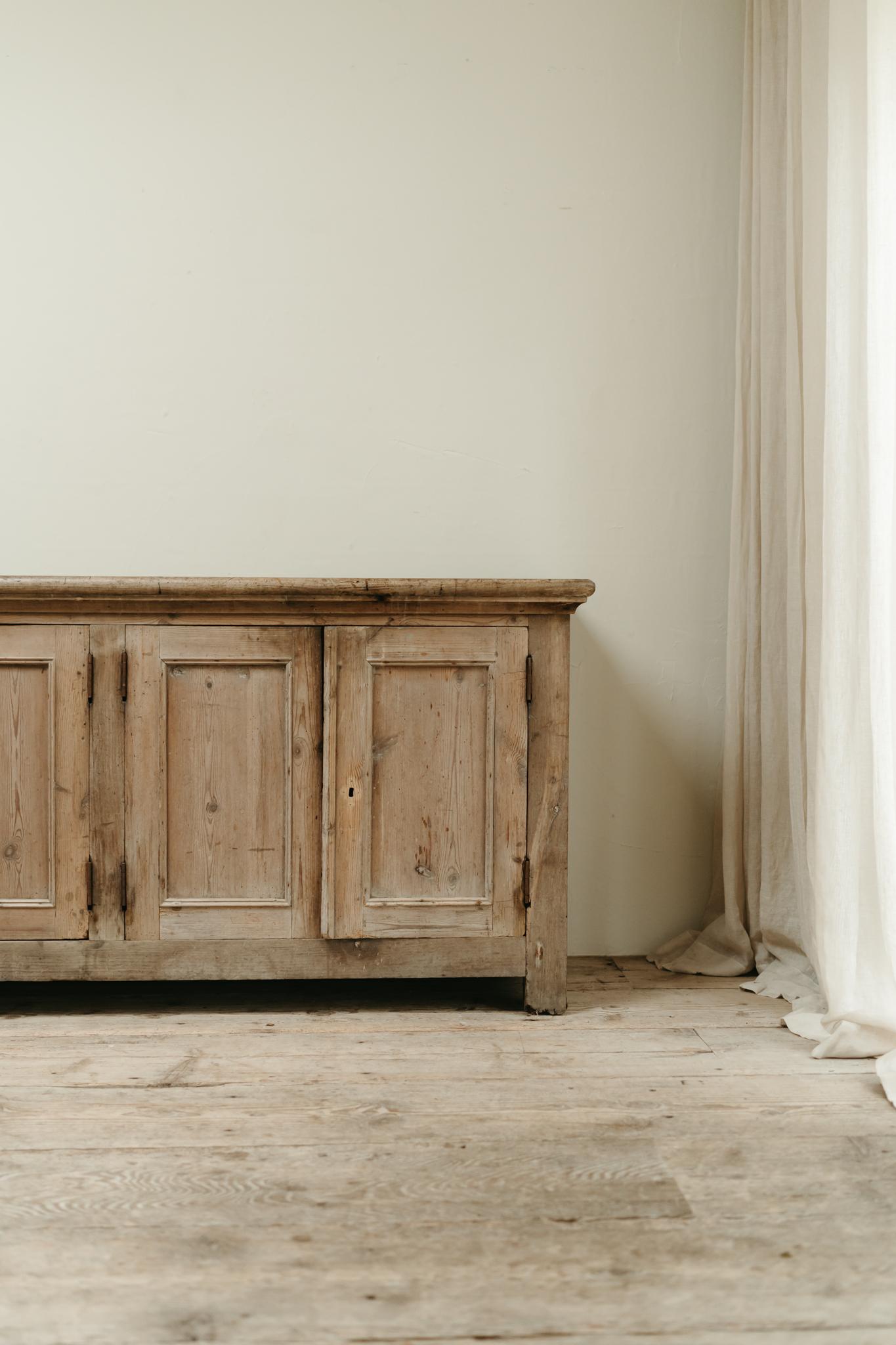 19th century Spanish chestnut enfilade/buffet ... 1
