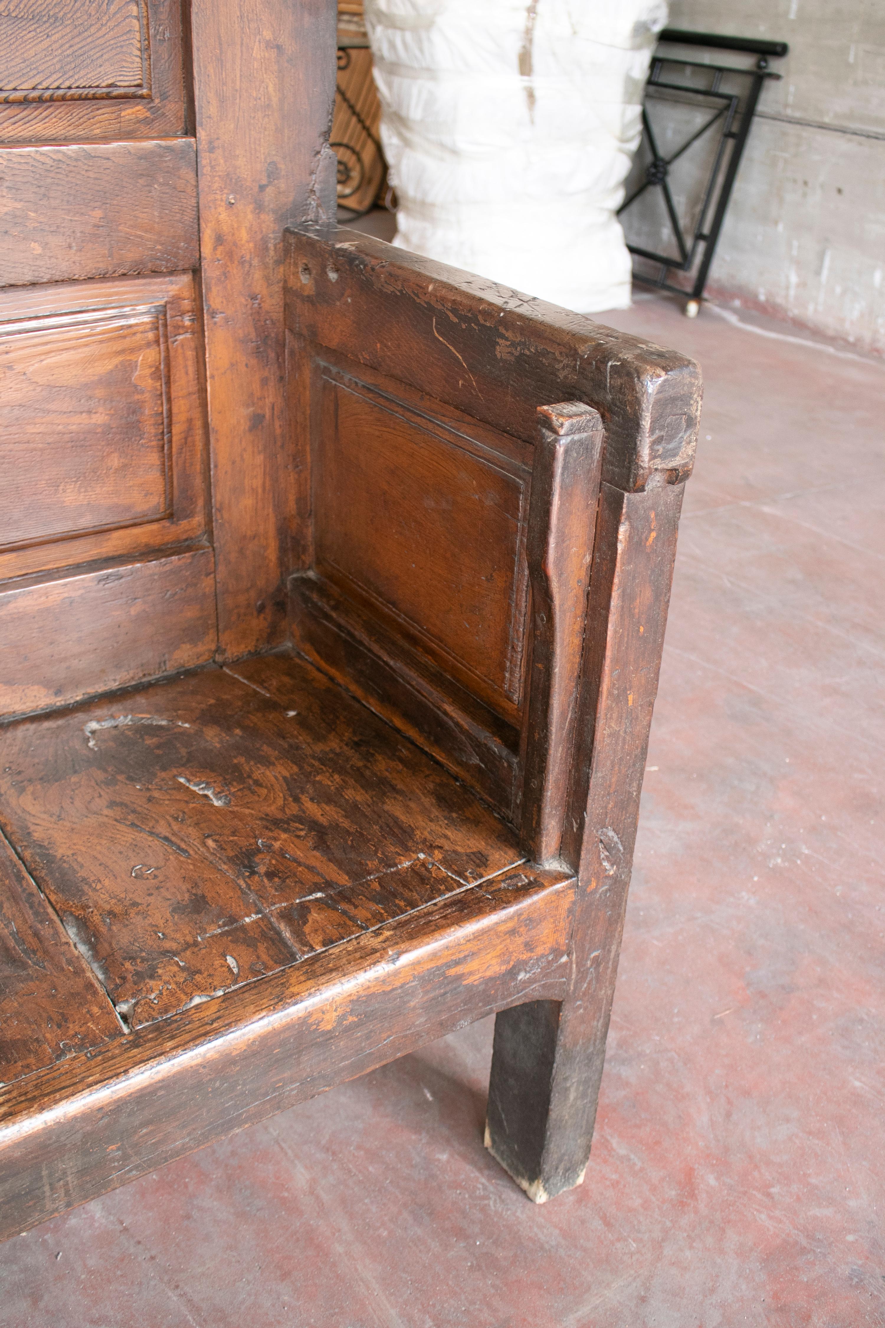 19th Century Spanish Chestnut Rustic Seating Bench In Good Condition In Marbella, ES