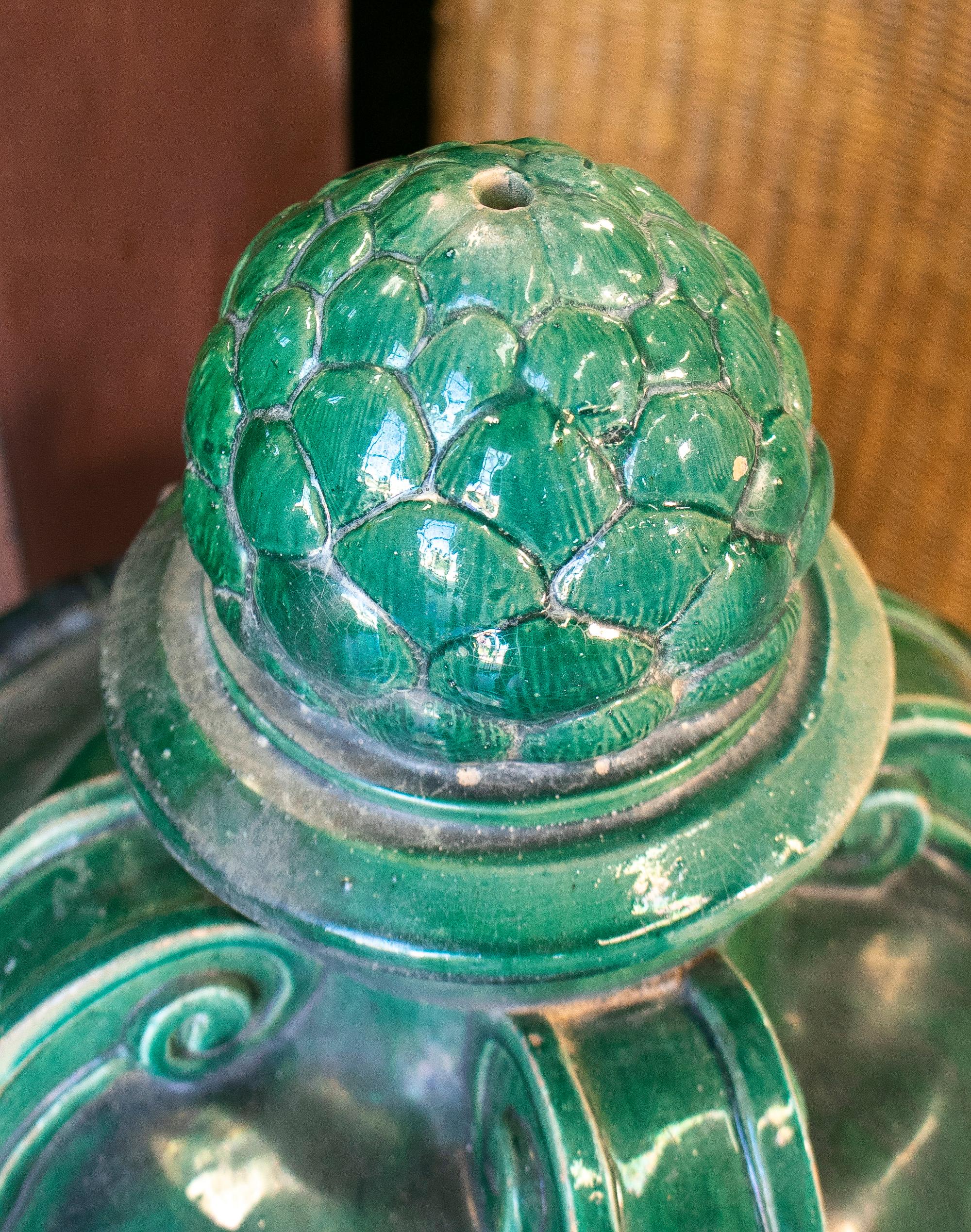 19th Century Spanish Classical Green Glazed Terracotta Finial For Sale 2
