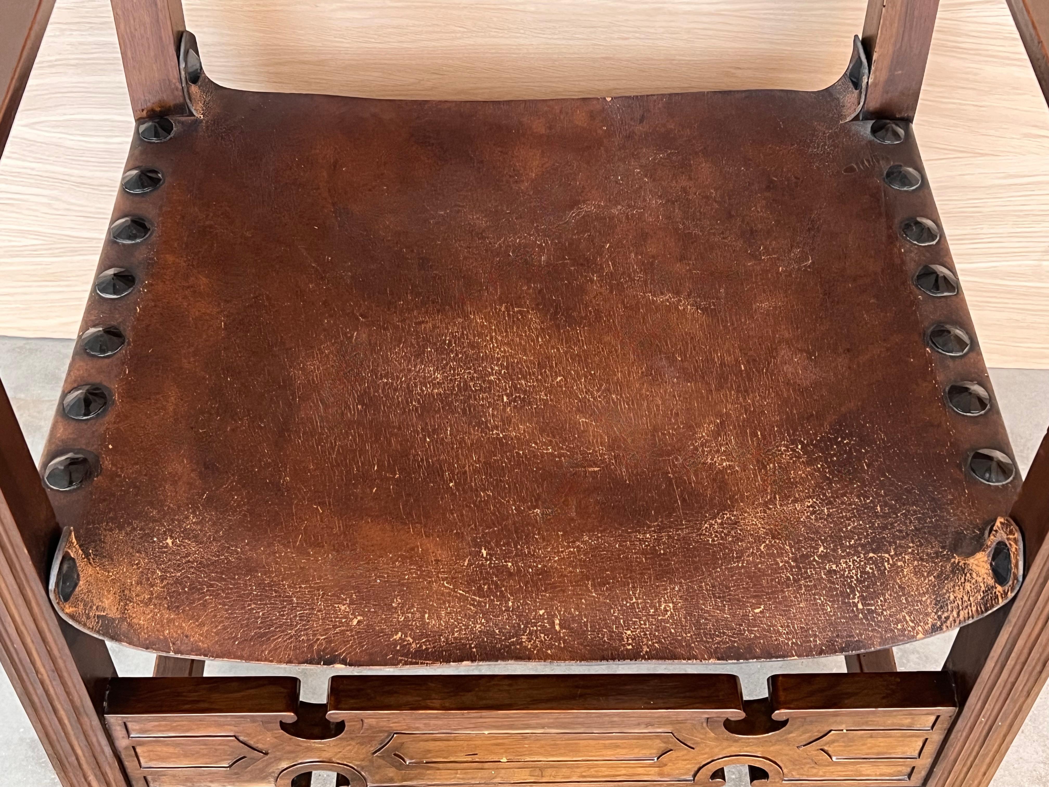 19th Century Spanish Colonial Altar Carved Armchair with Leather Seat and Back For Sale 6
