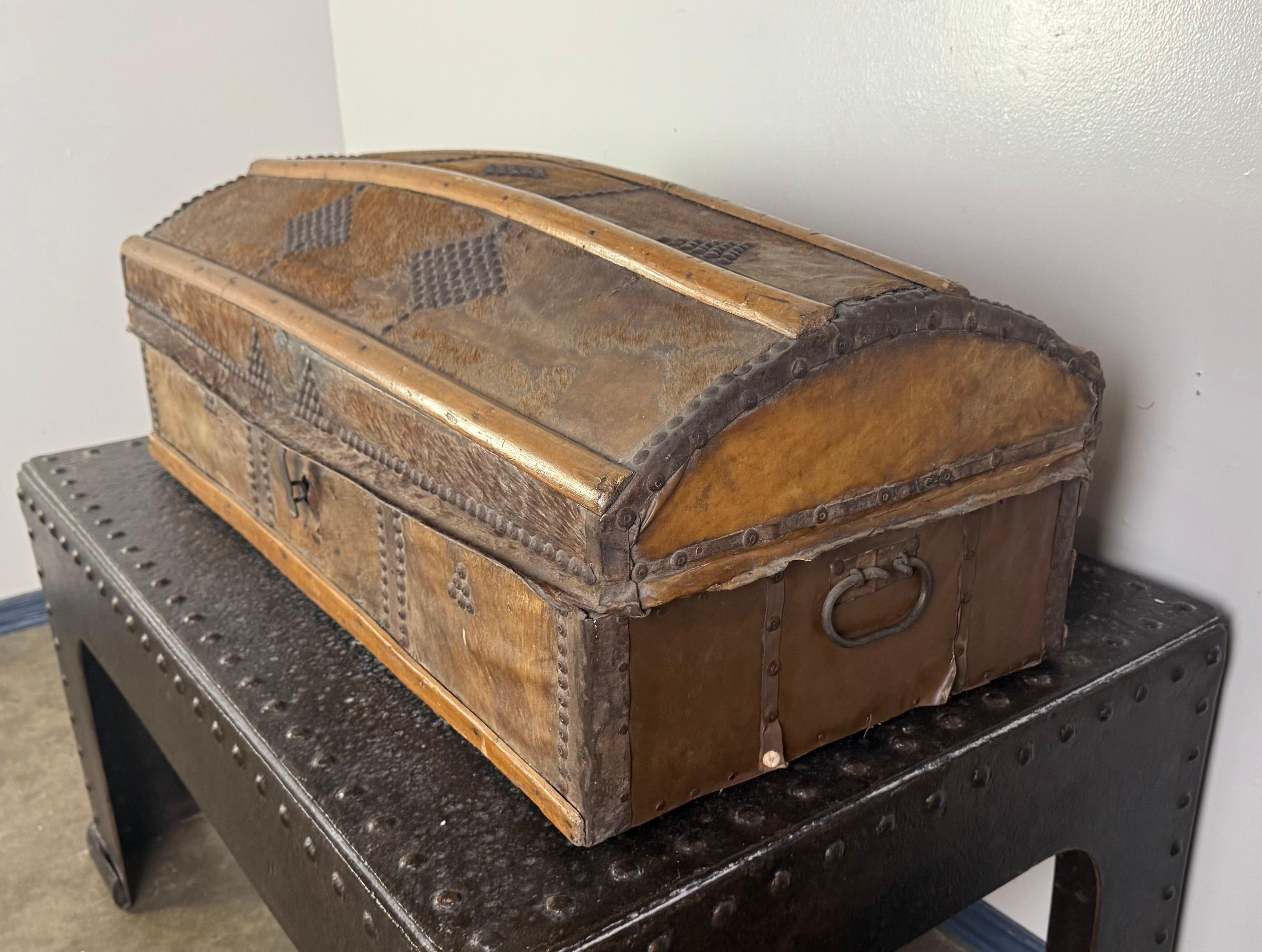 19th Century Spanish Colonial Leather Dome Trunk with Studded Decoration For Sale 2