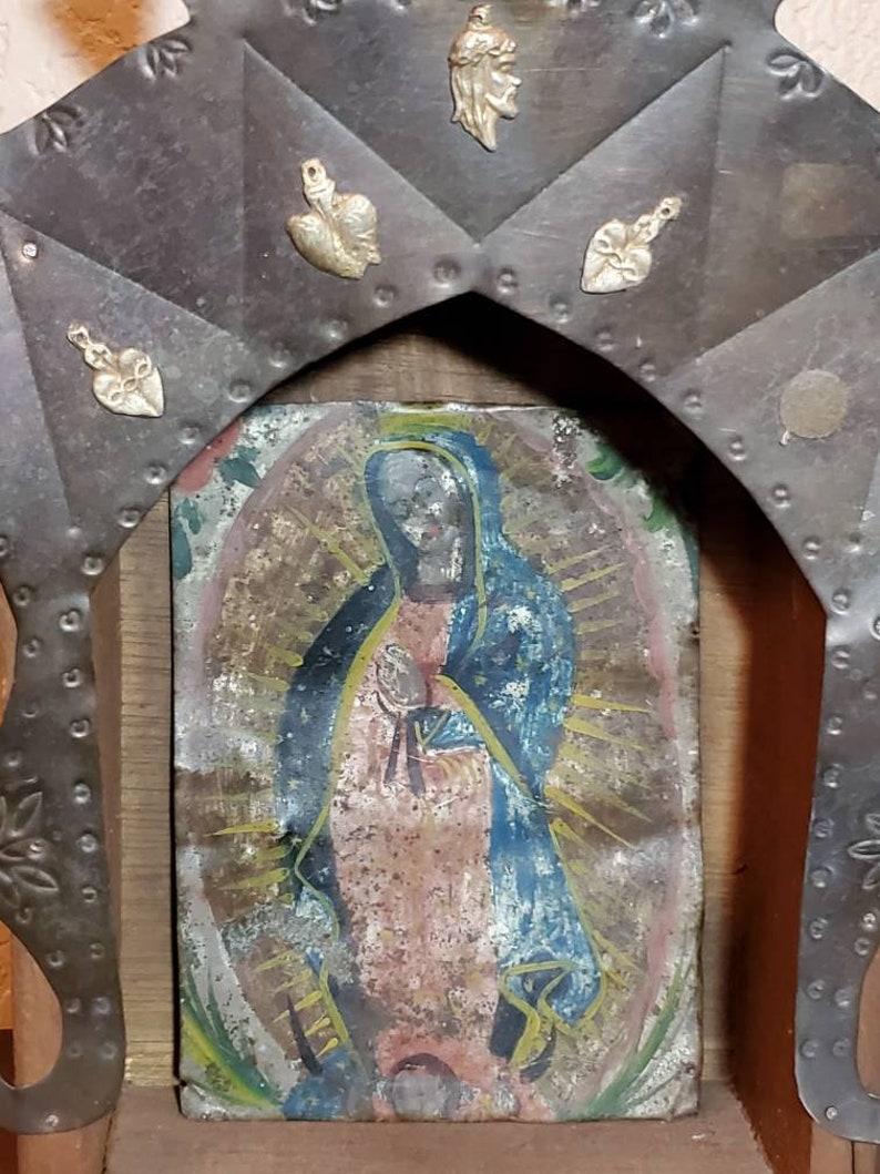 Unsere Lady of Guadalupe Retablo, spanische Kolonial Lady, 19. Jahrhundert (Nordamerikanisch) im Angebot