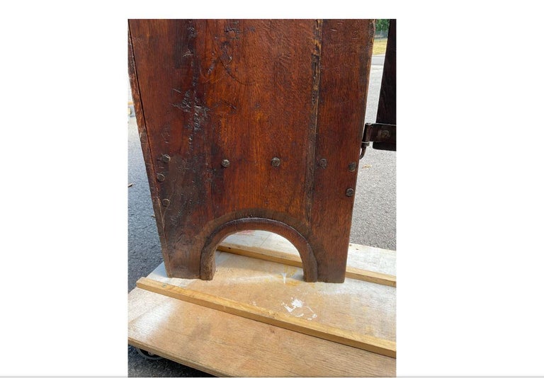 19th Century Spanish Commode For Sale at 1stDibs