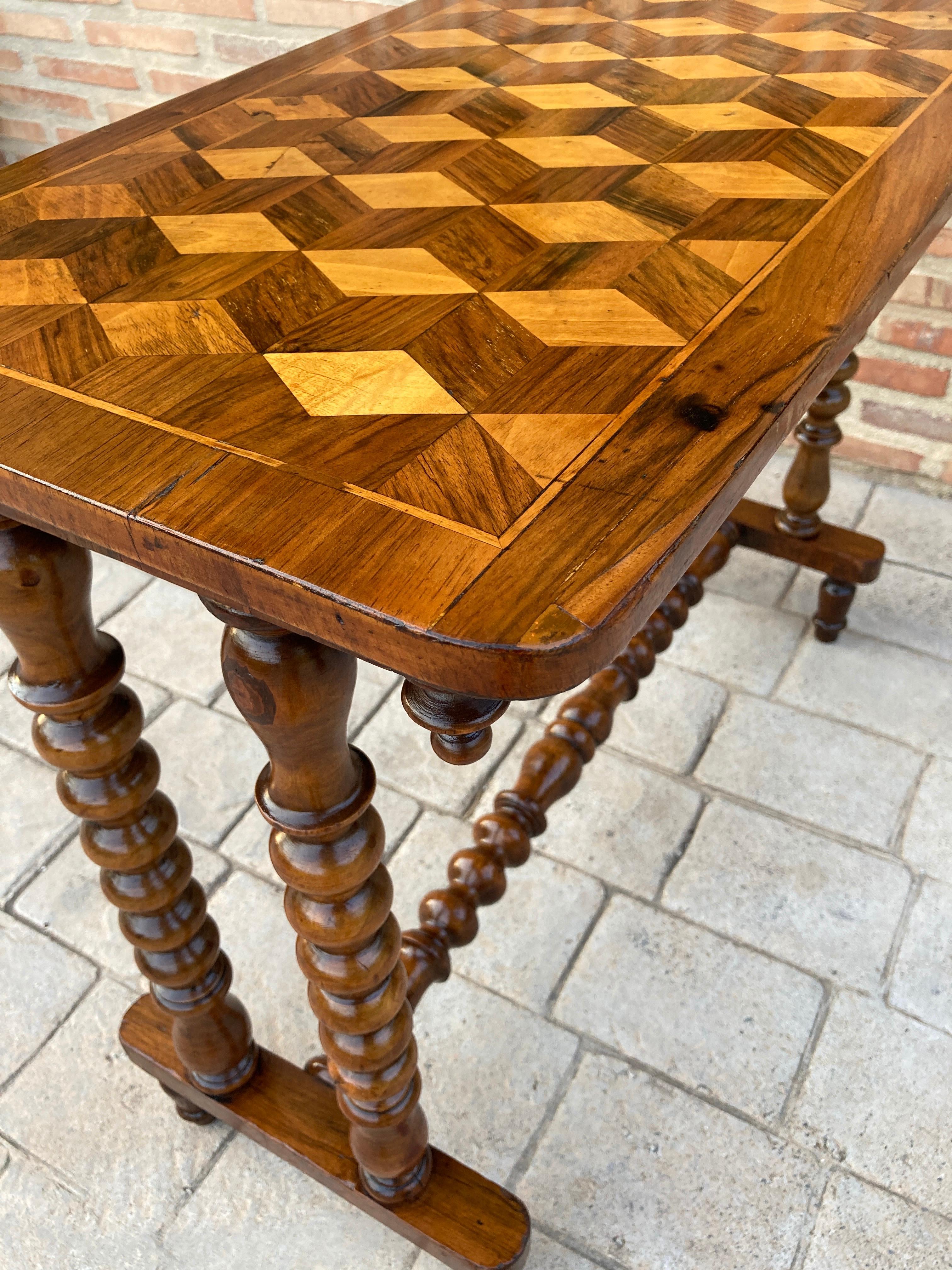 19th Century Spanish Console Table with Parquetry Top and Turned Legs For Sale 2