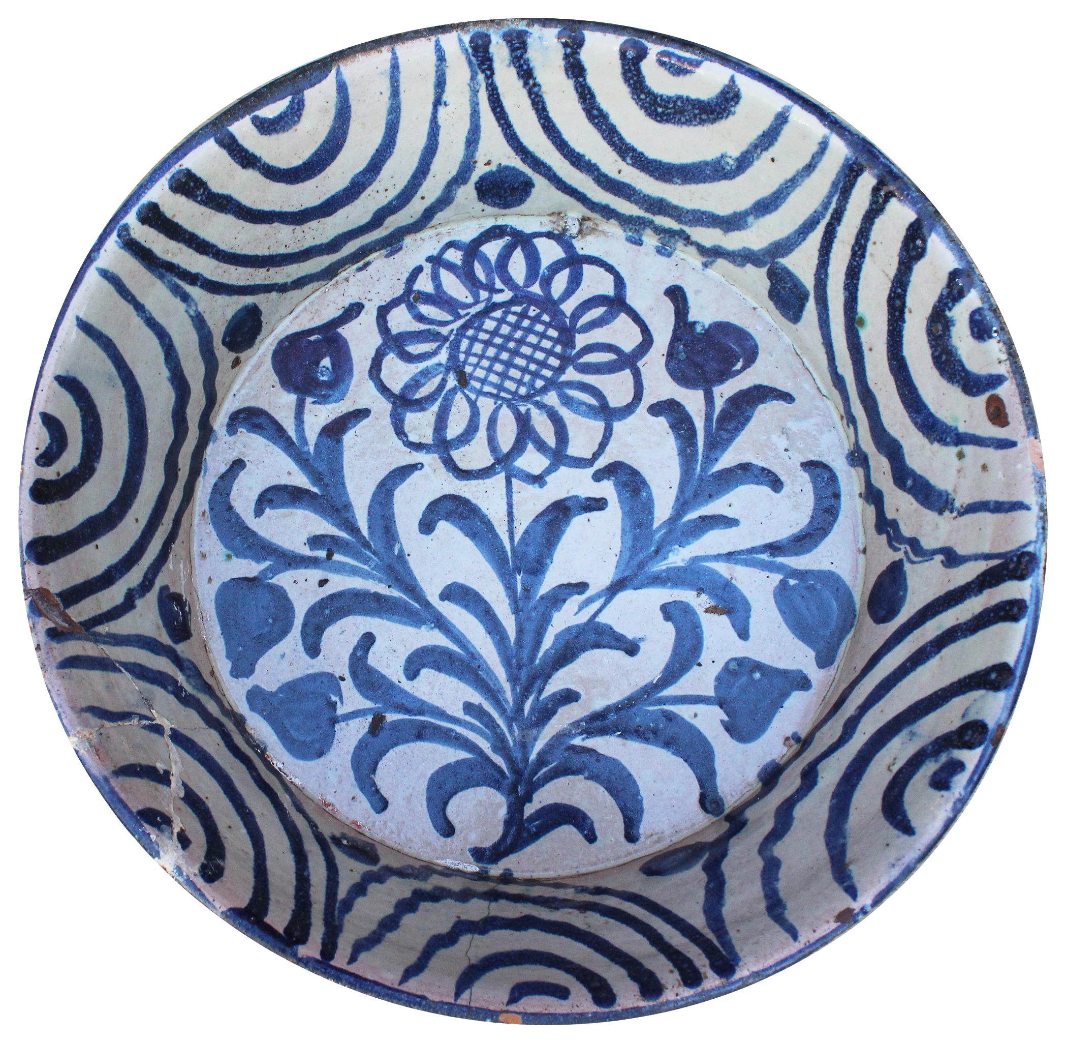 19th Century Spanish Fajalauza White and Blue Glazed Terracotta Plate