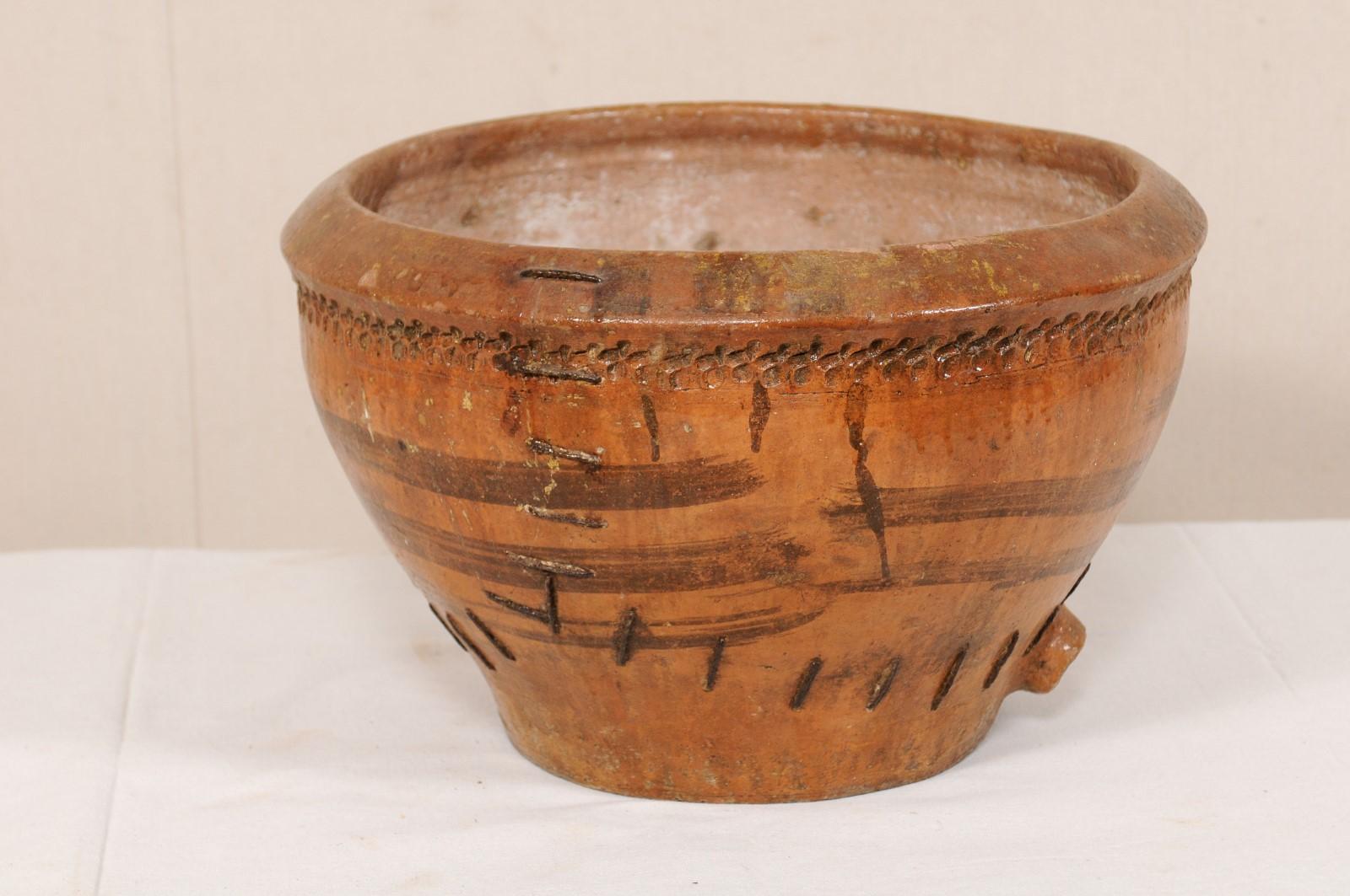 19th Century Spanish Glazed Clay Pot with Lovely Old Mend For Sale 1