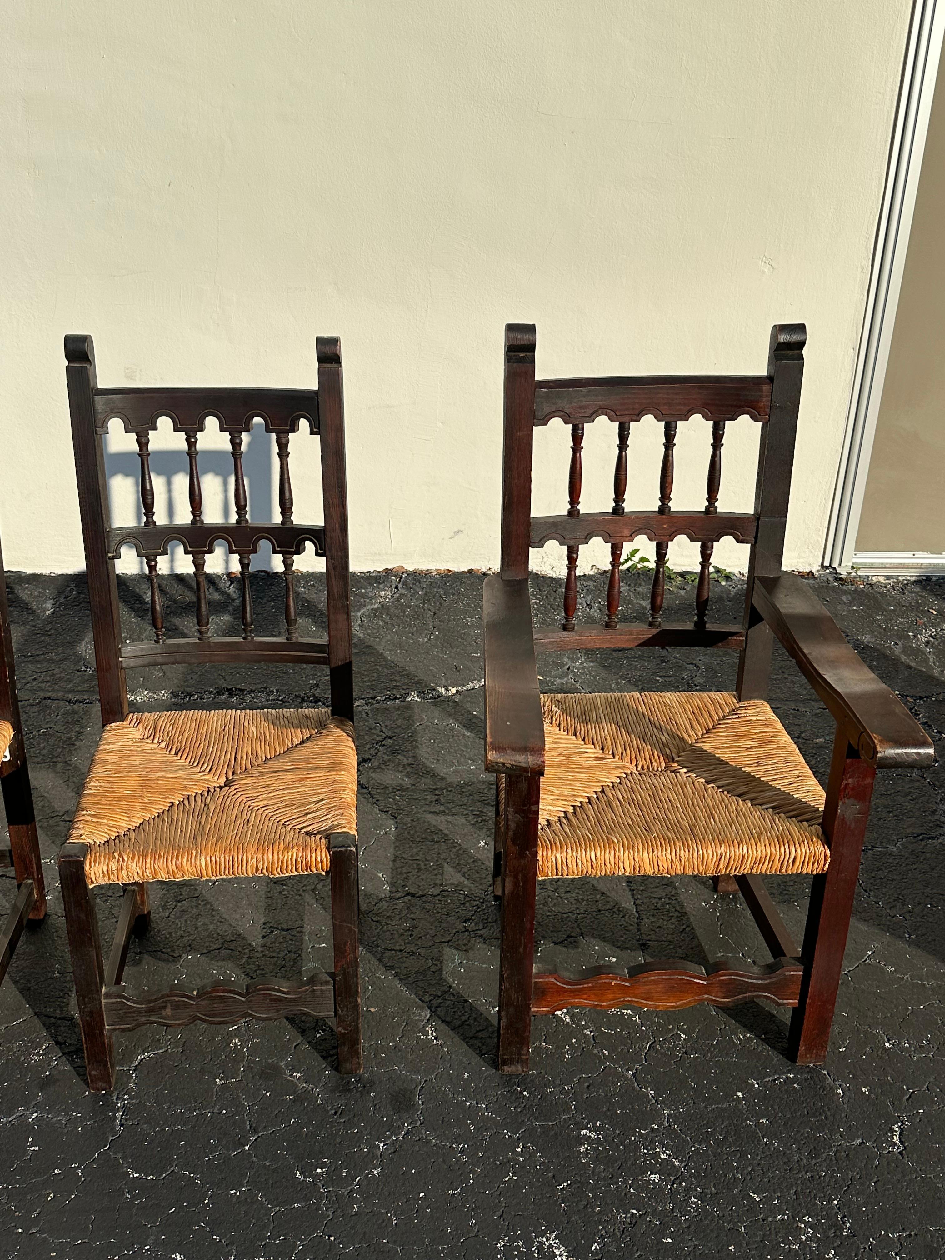 Giunco Sedie da pranzo con schienale a scaletta in giunco gotico spagnolo del XIX secolo in vendita