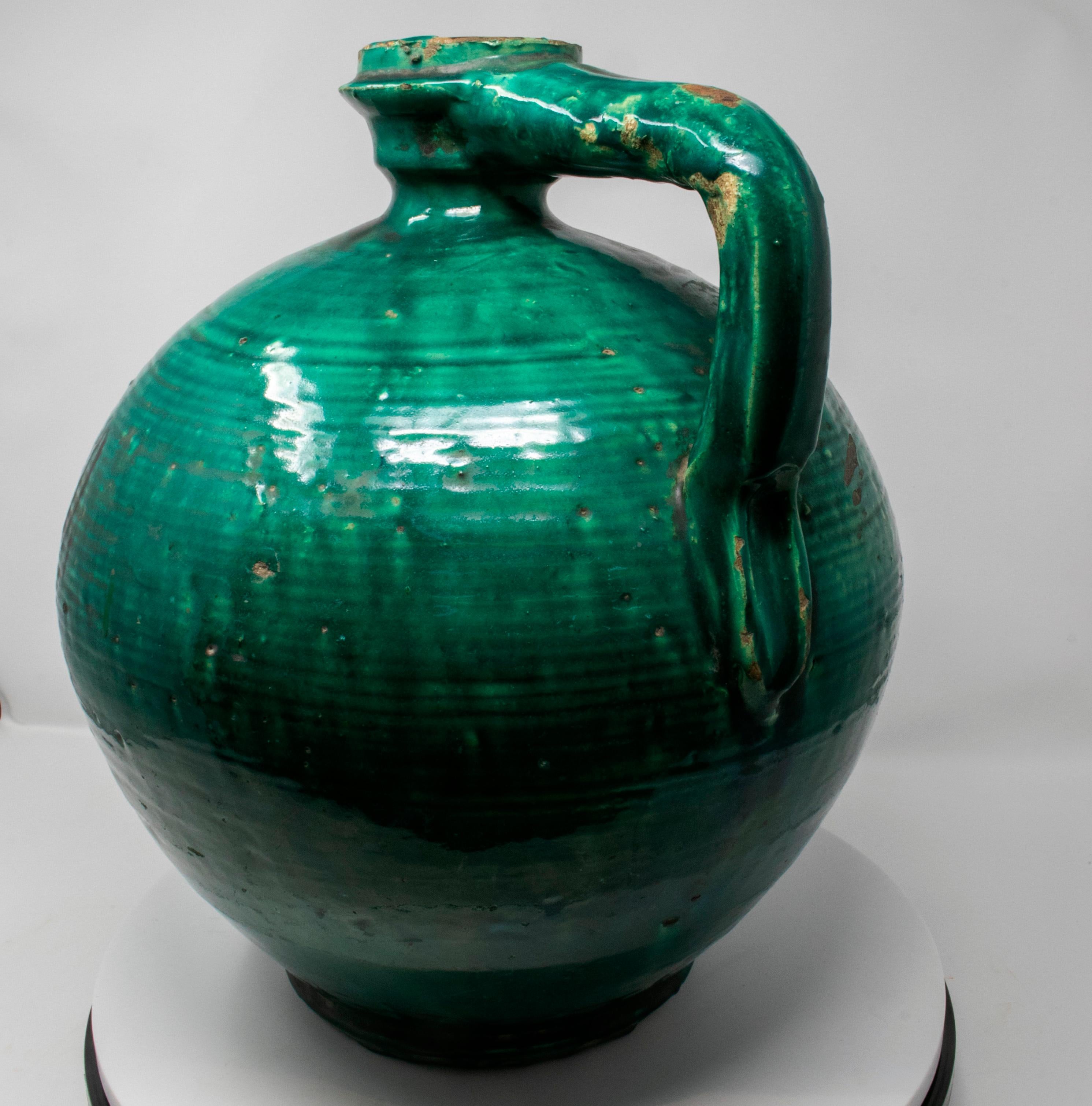 19th Century Spanish Green Glazed Closed Vase Reading 