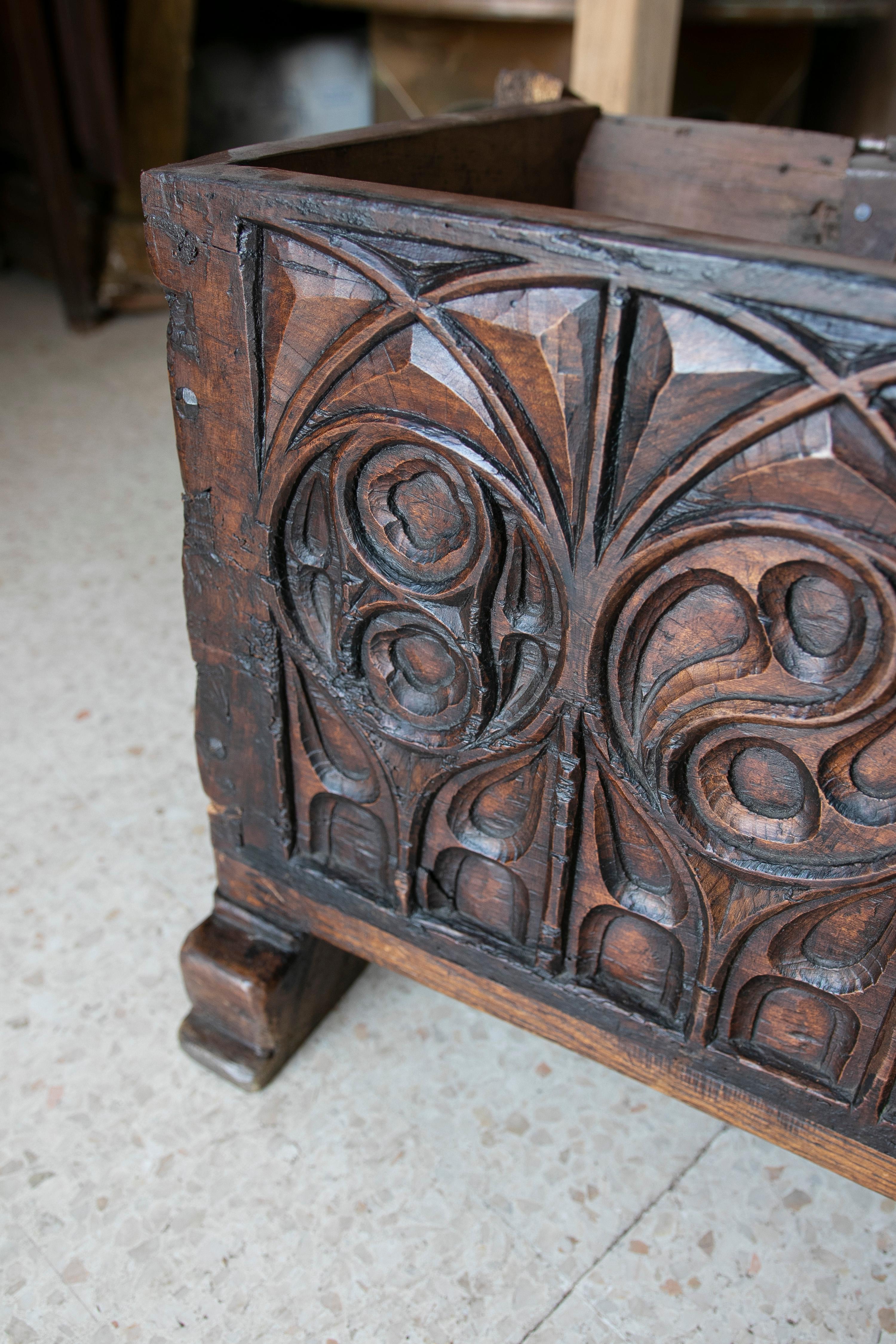 19th Century Spanish Hand Carved Wooden Chest in Neogothic Style 10