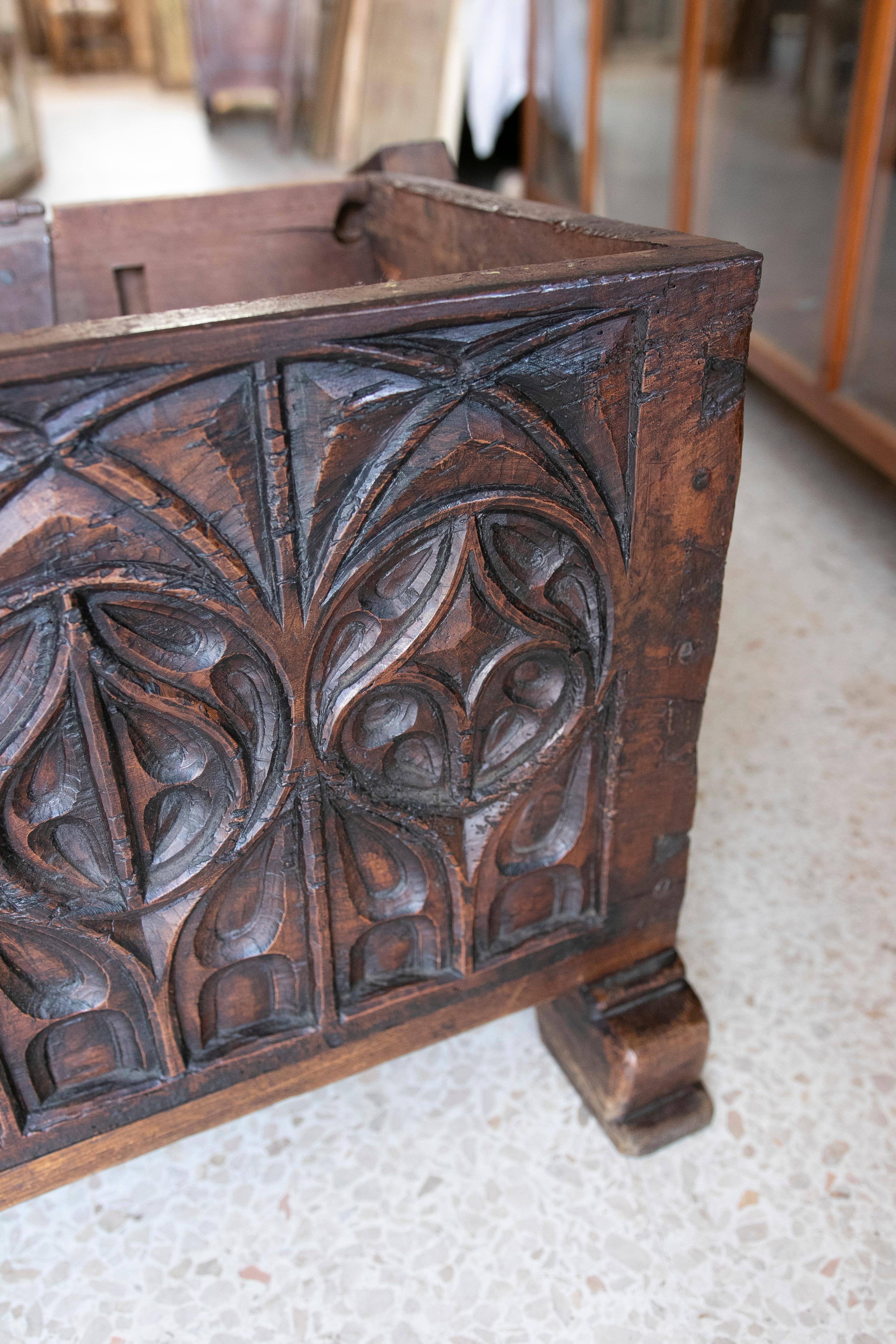 19th Century Spanish Hand Carved Wooden Chest in Neogothic Style 13