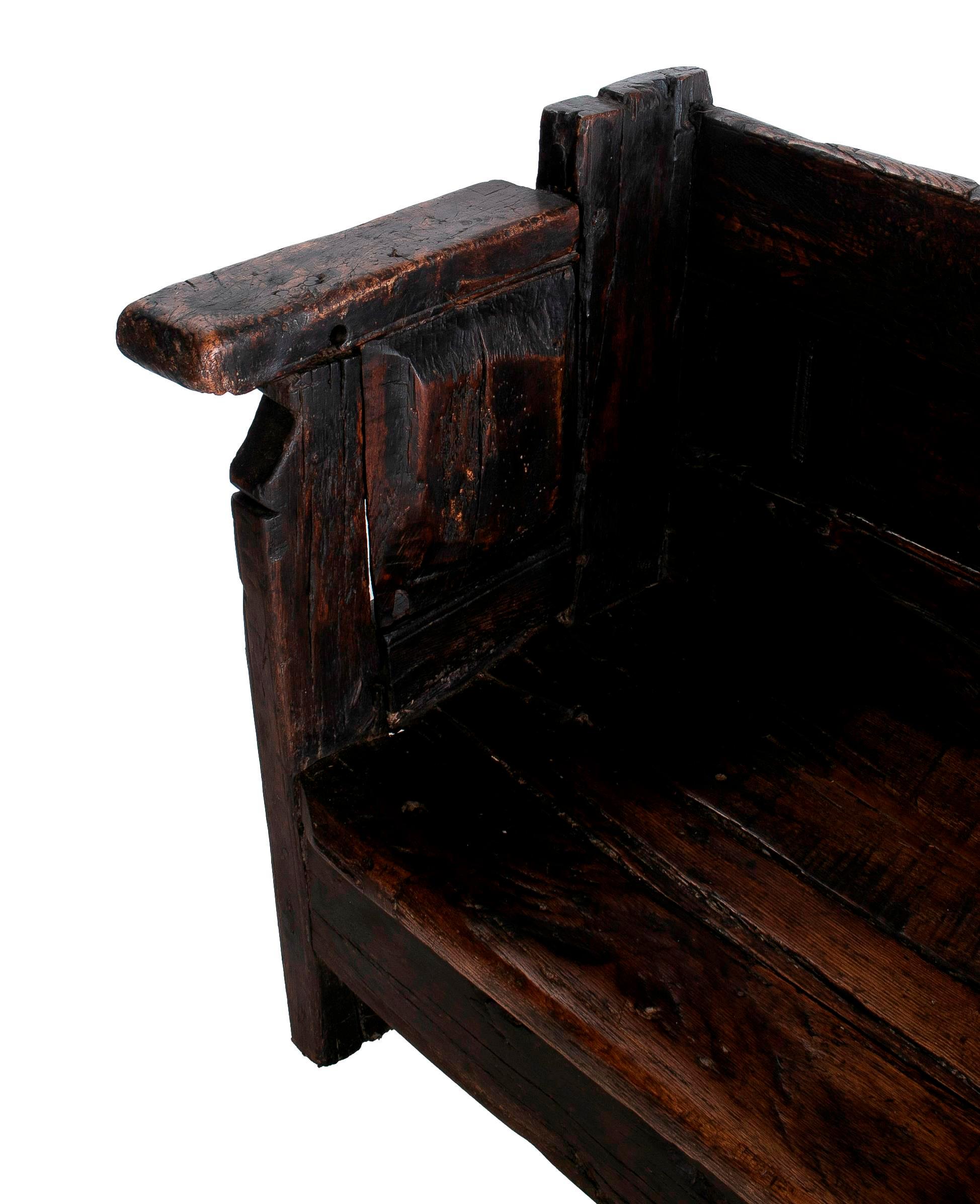 19th Century Spanish Handmade Wooden Bench In Good Condition In Marbella, ES