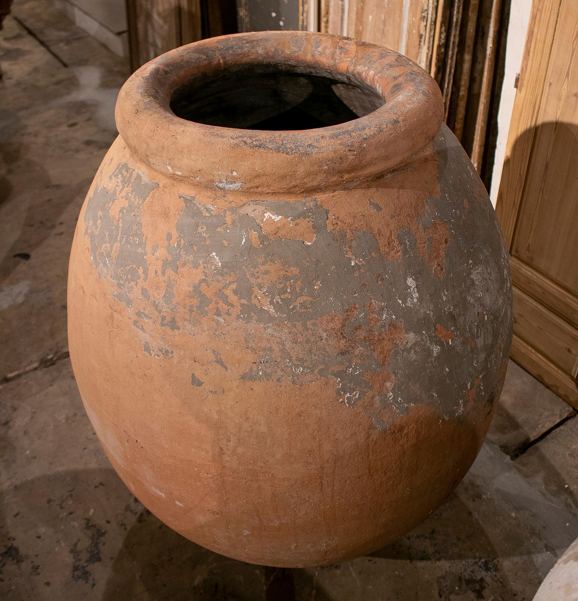 19th Century Spanish Jaen Town Handmade Terracotta Urn 7