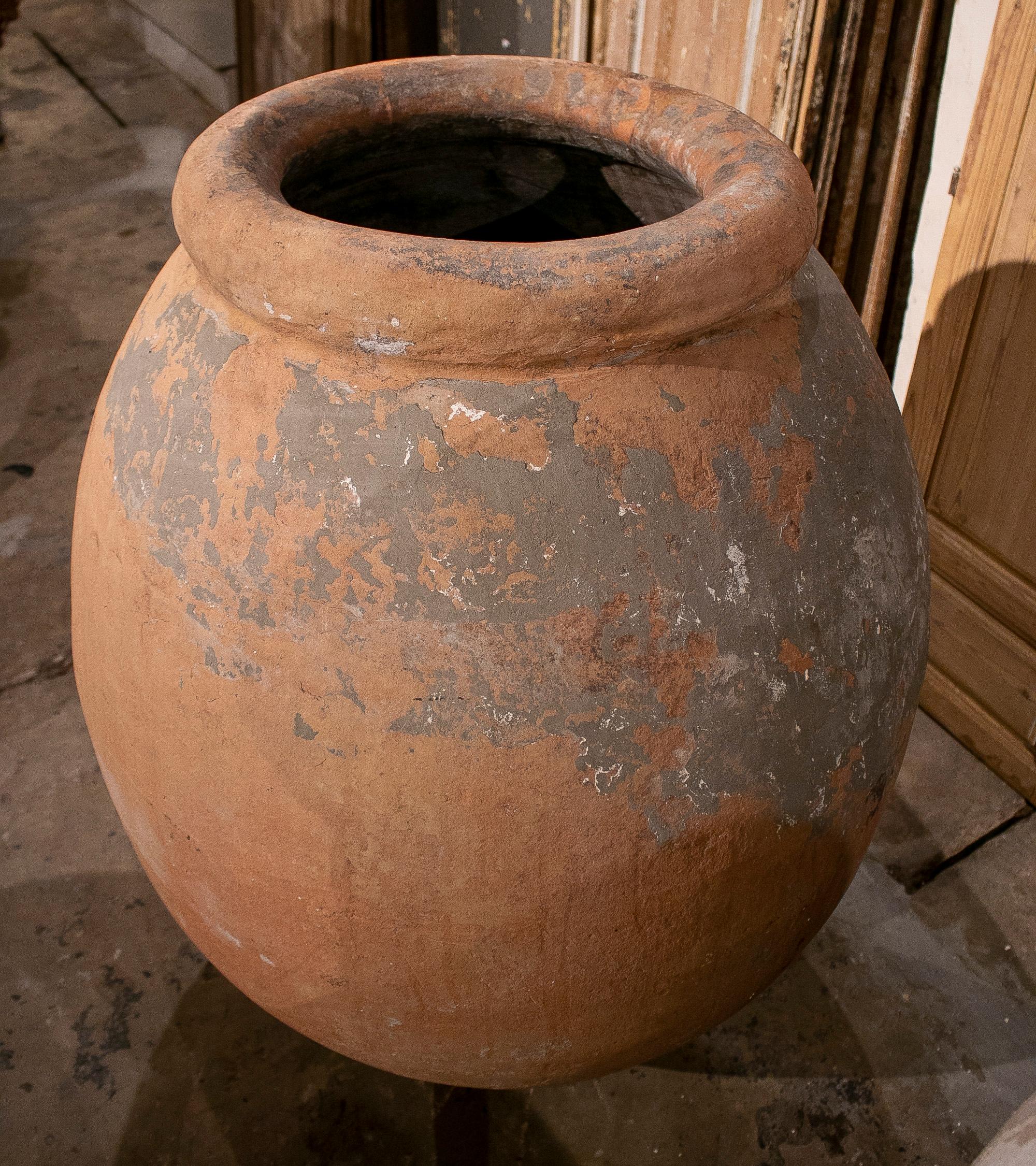 19th Century Spanish Jaen Town Handmade Terracotta Urn 2