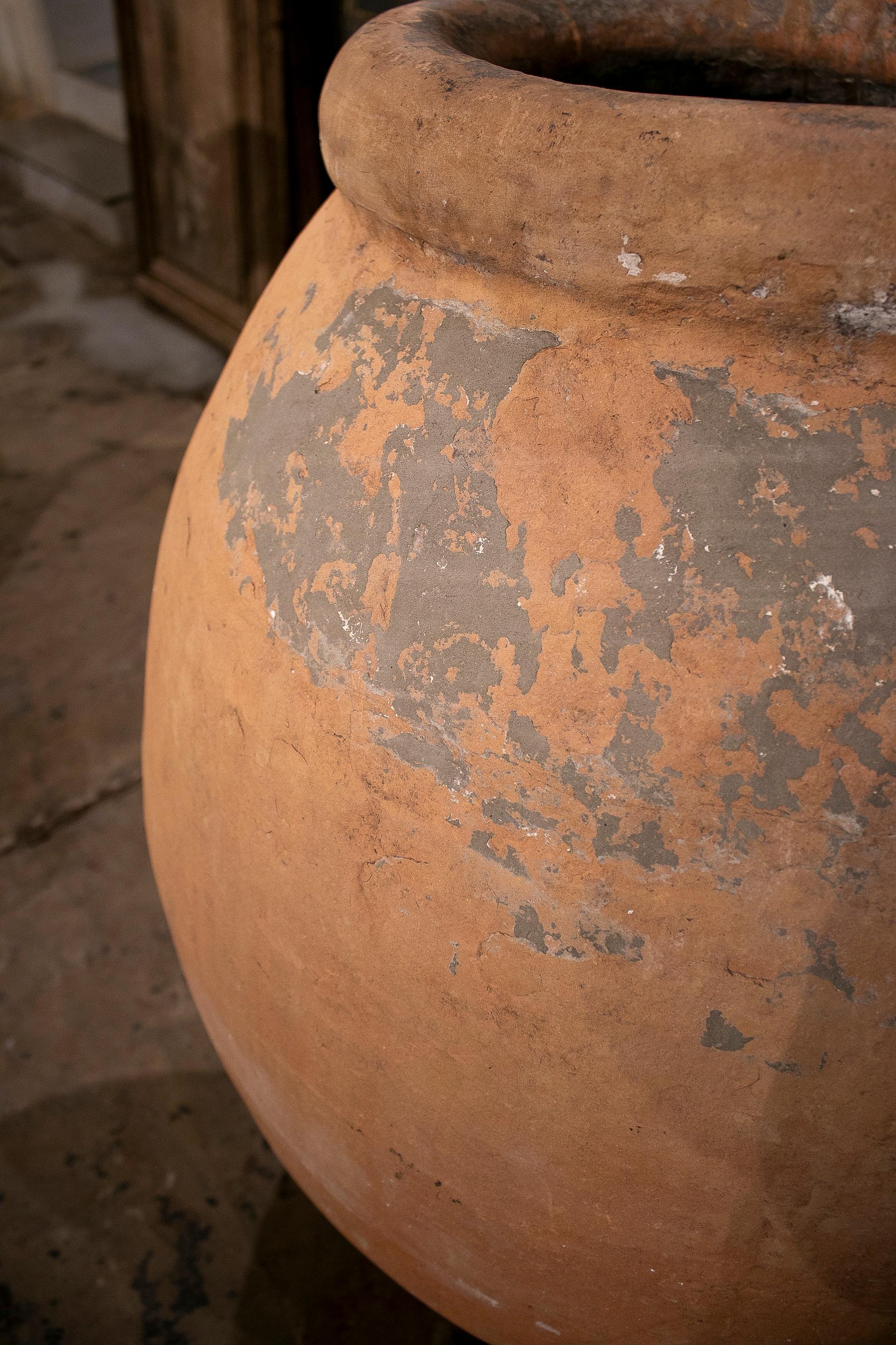19th Century Spanish Jaen Town Handmade Terracotta Urn 3