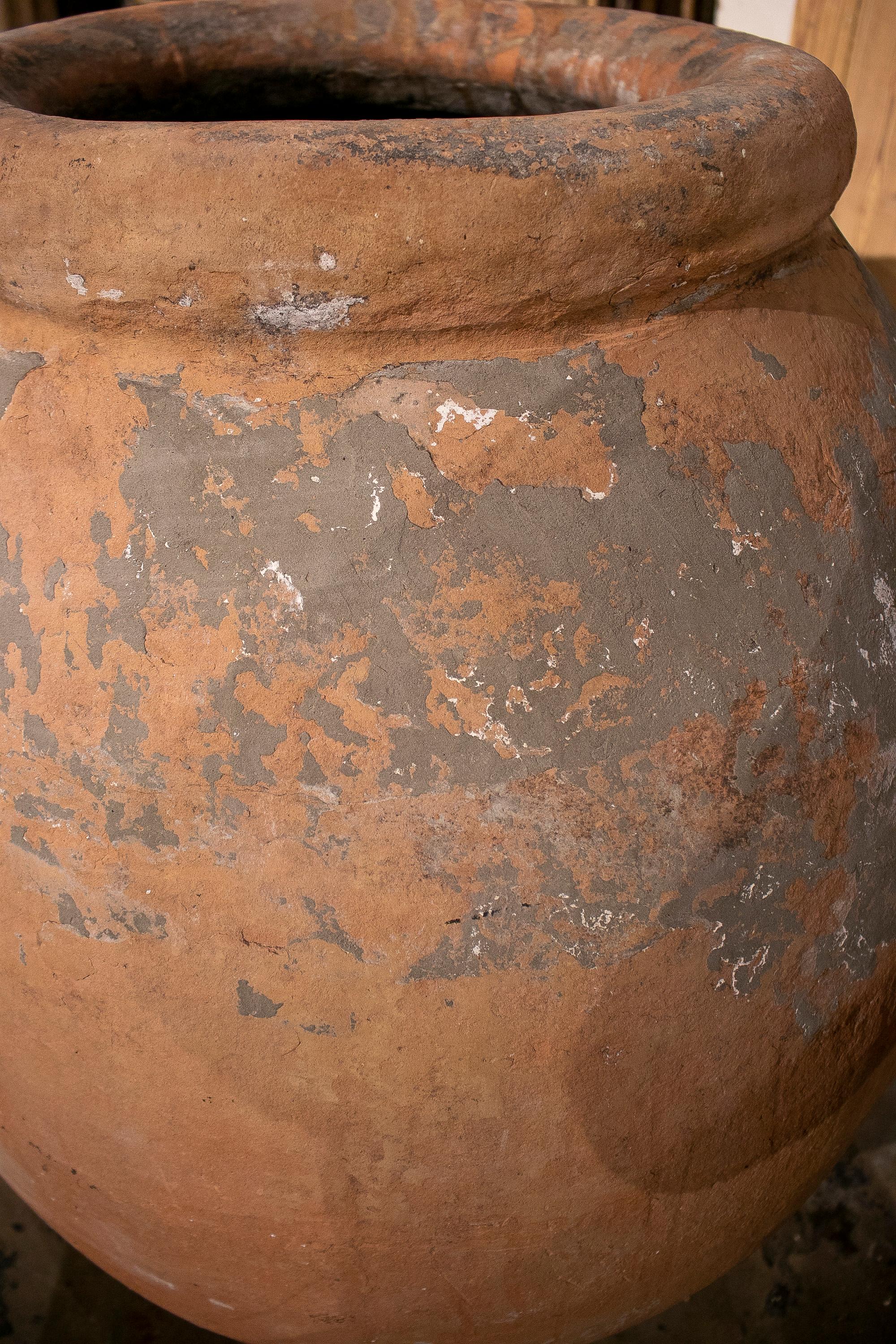19th Century Spanish Jaen Town Handmade Terracotta Urn 4