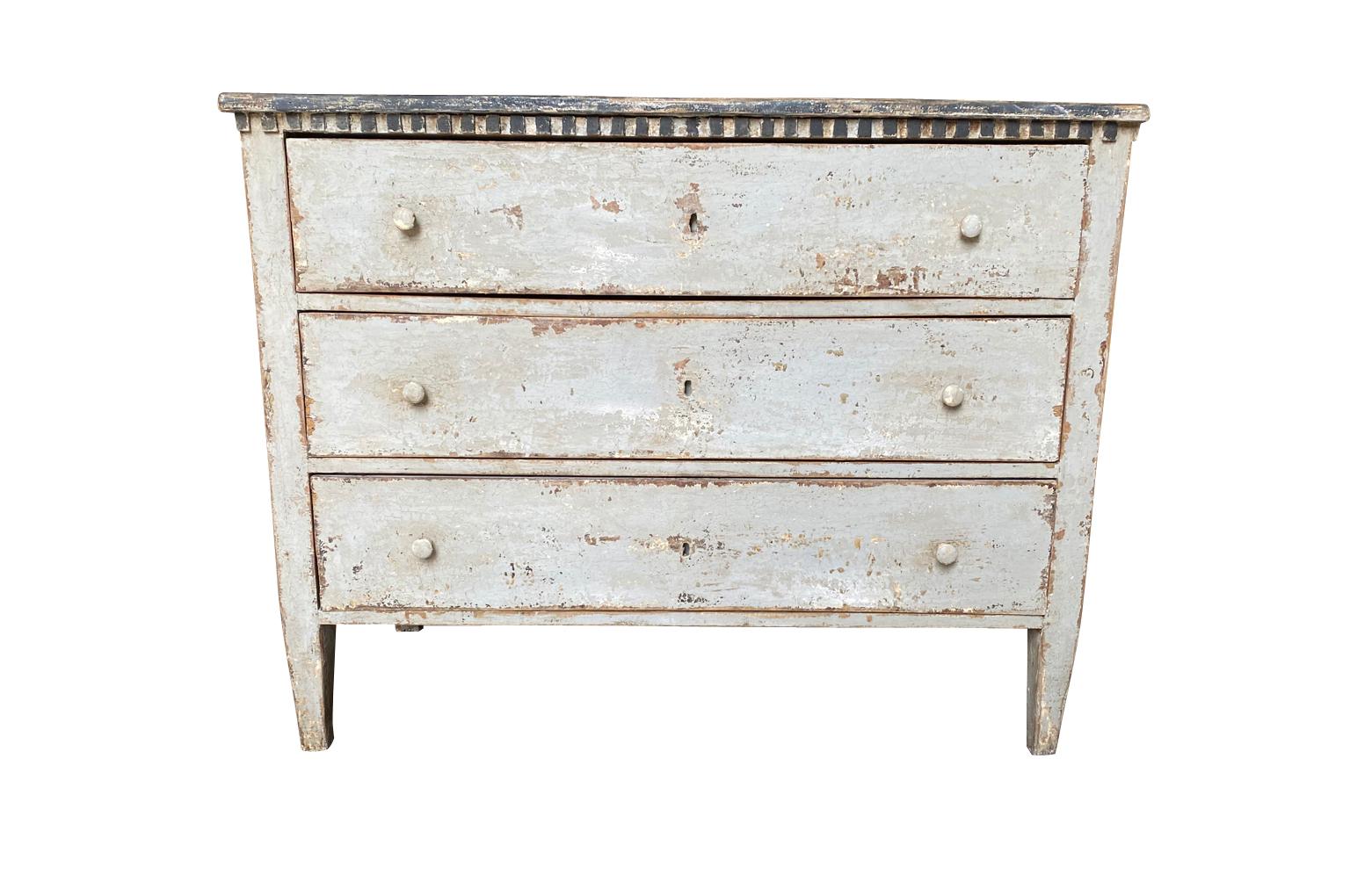 19th Century Spanish Painted Commode In Good Condition In Atlanta, GA