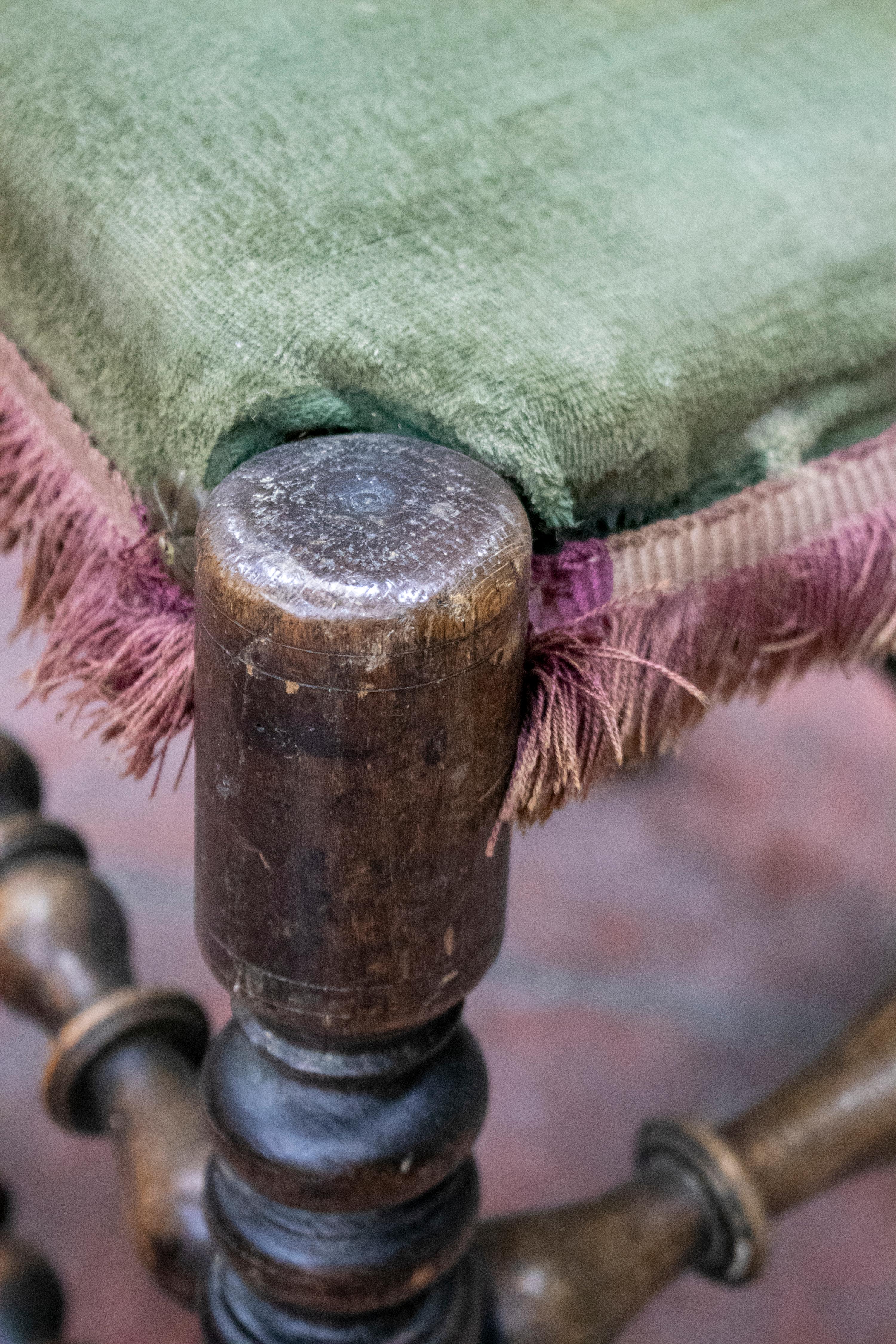 19th Century Spanish Pair of Chairs with Turned Feet and Velvet Upholstered Seat For Sale 7