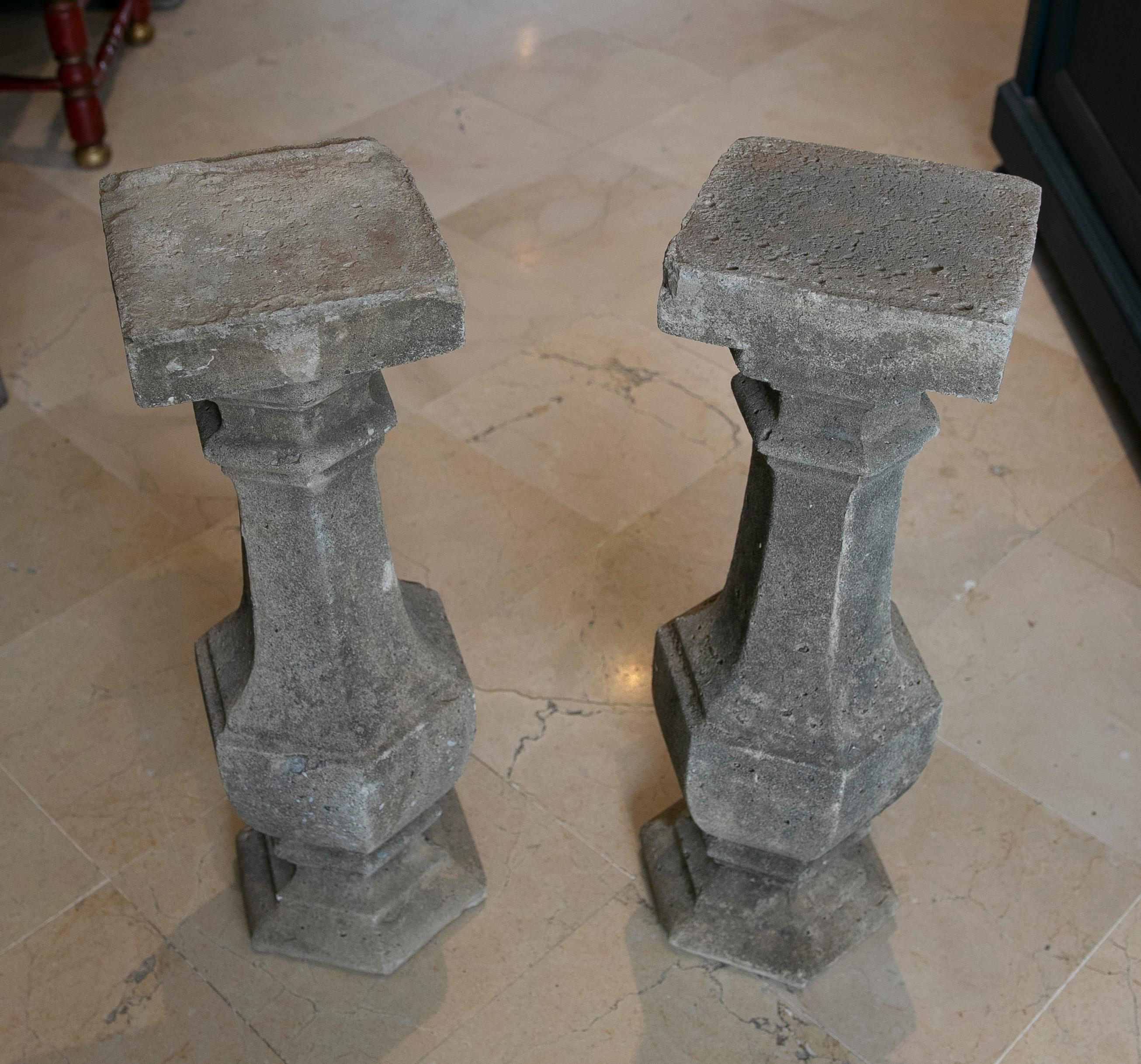 19th Century Spanish Pair of Stone Balusters In Good Condition For Sale In Marbella, ES