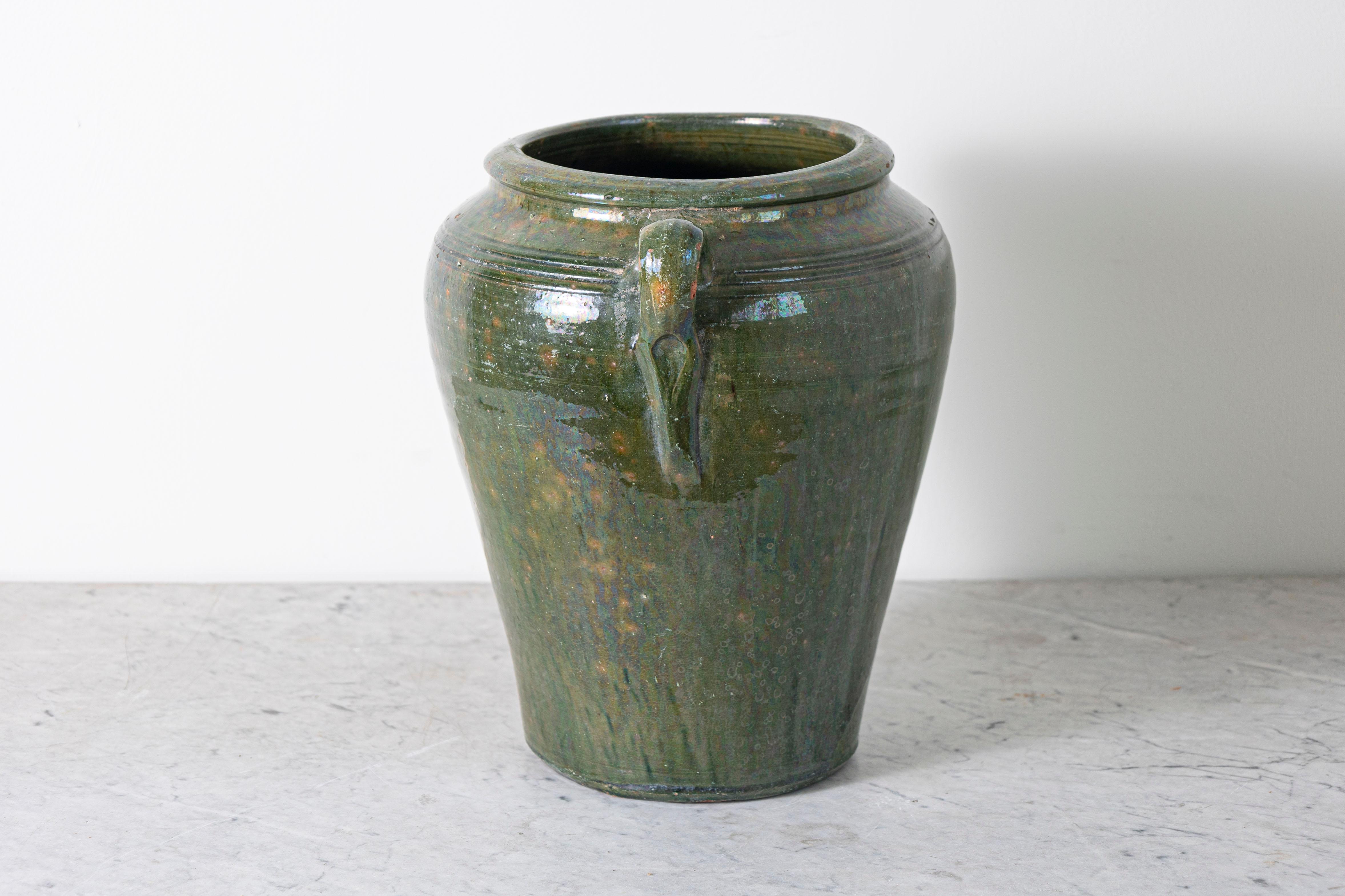 Smaltato Ceramiche spagnole del XIX secolo in vendita