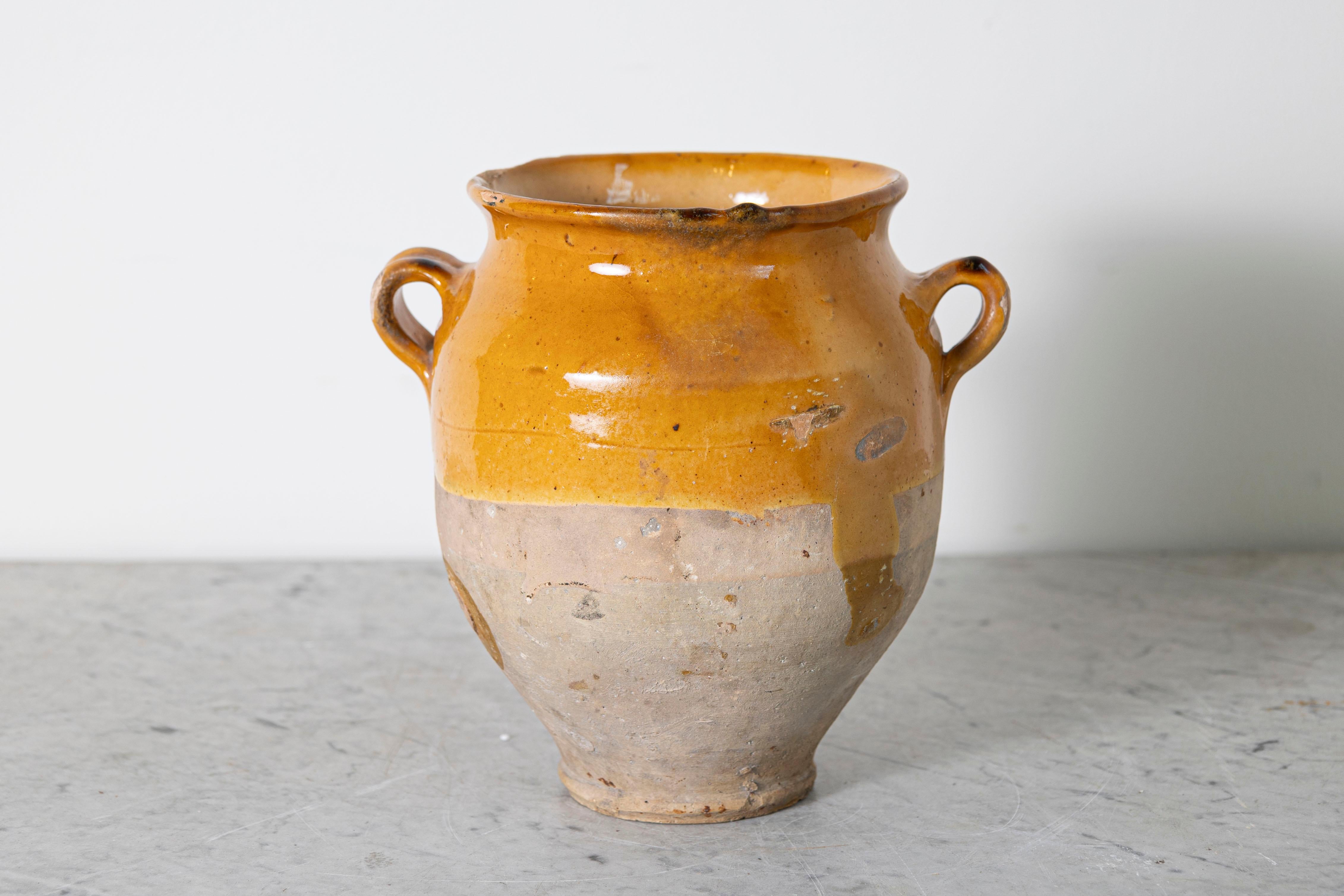 19th Century Spanish Pottery In Good Condition For Sale In Atlanta, GA