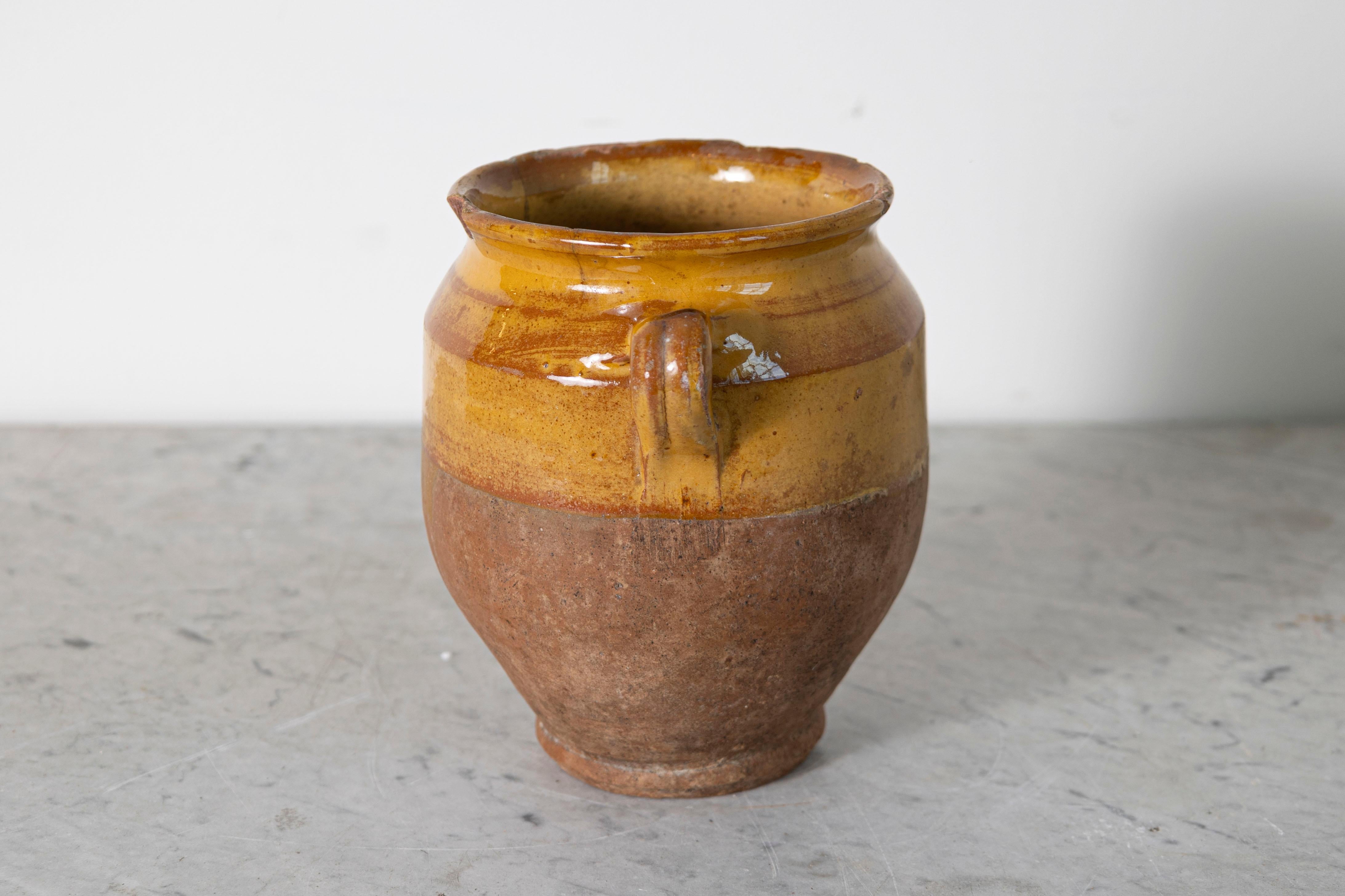Smaltato Ceramiche spagnole del XIX secolo in vendita