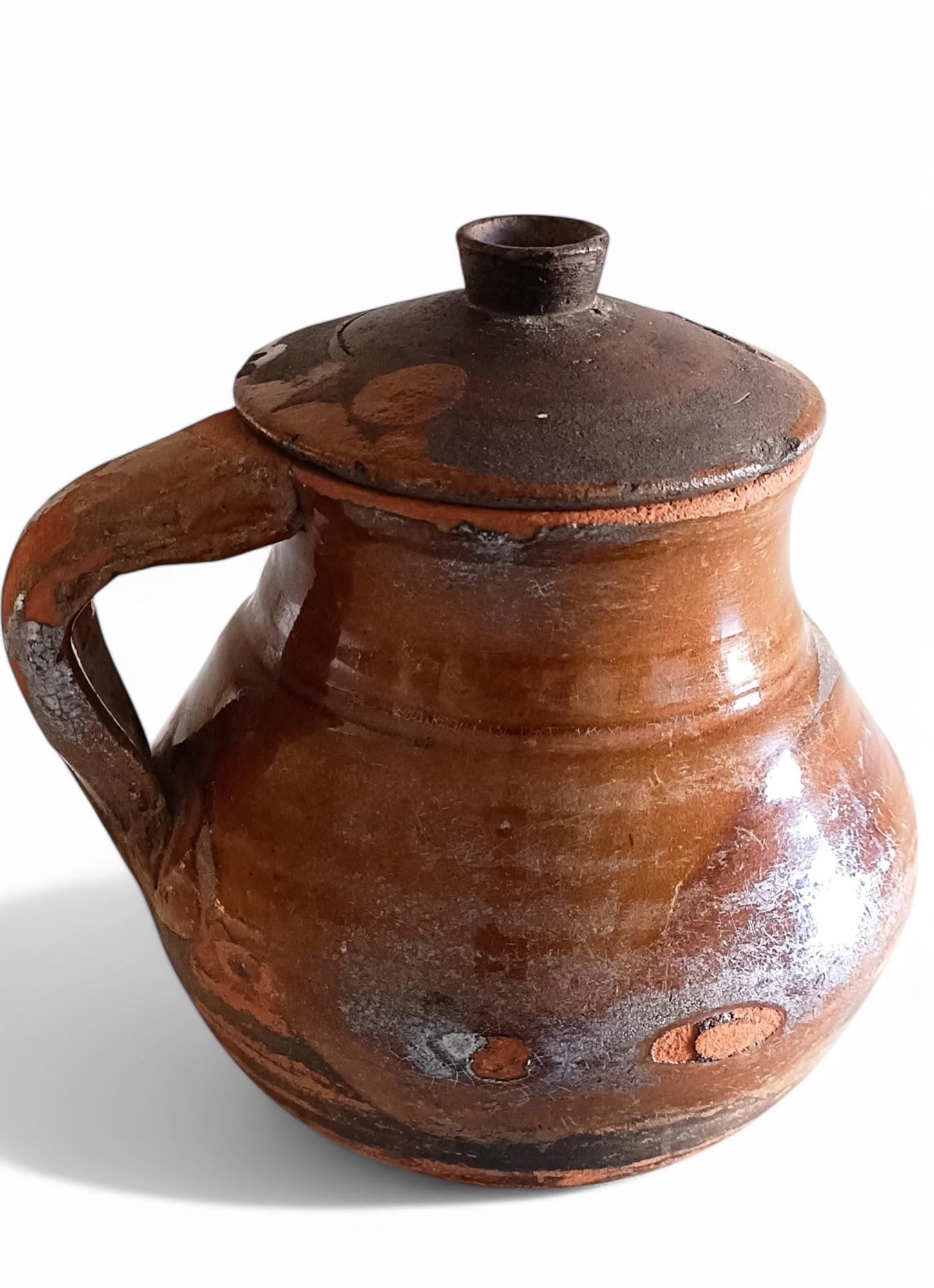 Spanische rustikale patinierte Terrakotta-Teppichschale mit Deckel aus dem 19. Jahrhundert im Angebot 7