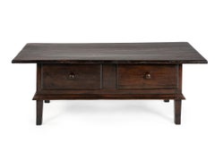 Table basse espagnole de style provincial du XIXe siècle, en châtaignier, avec deux tiroirs