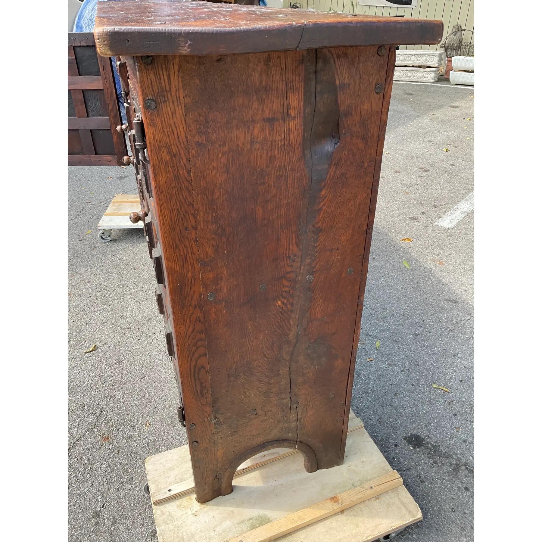 19th Century Spanish Server/Console For Sale 3