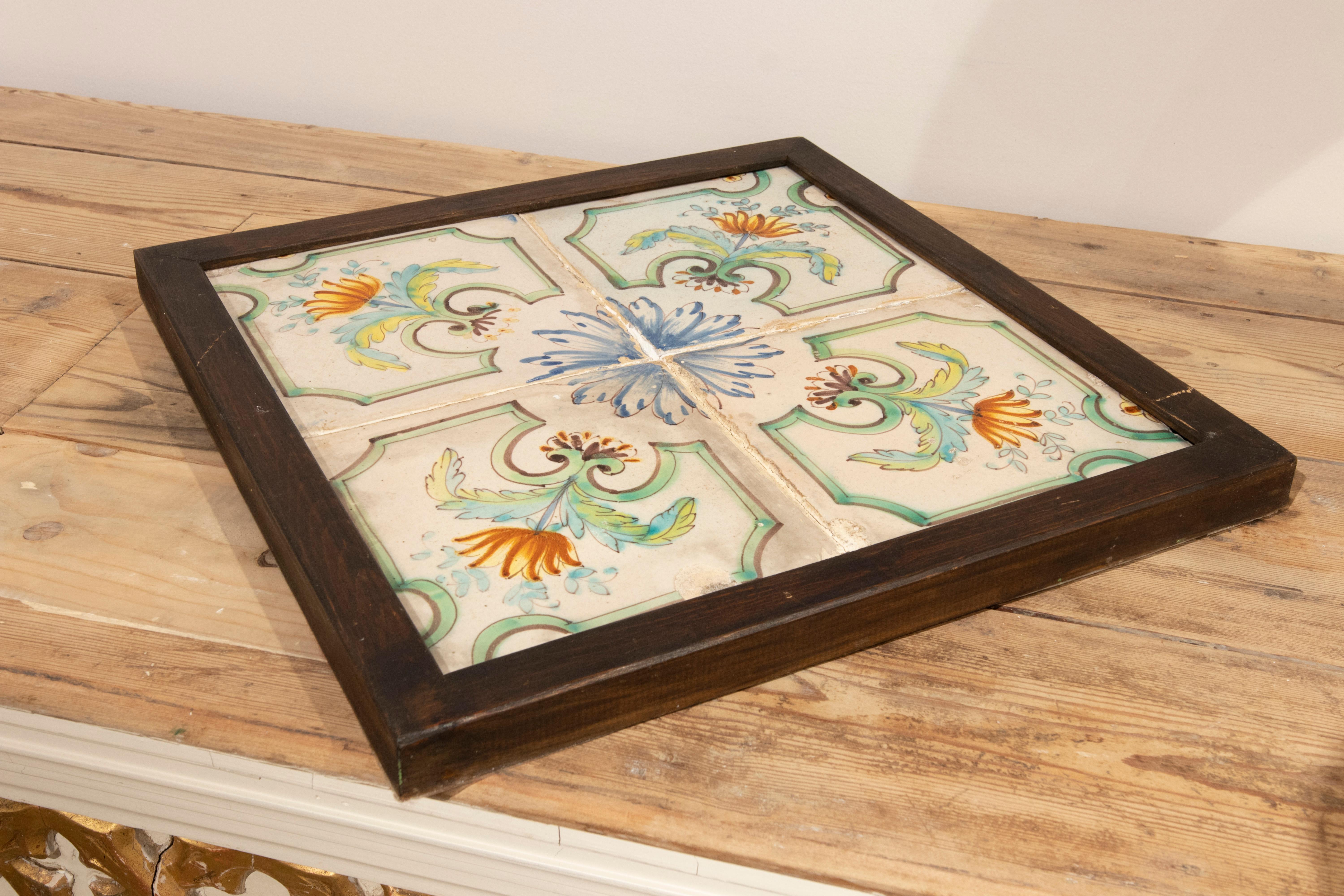 19th Century Spanish Set of Four Hand-Painted Framed Tiles For Sale 7