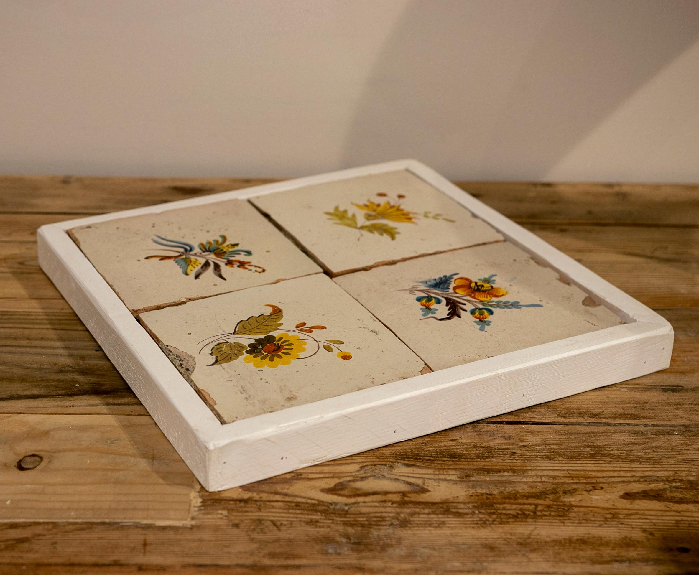 19th Century, Spanish Set of Four Hand-Painted Framed Tiles For Sale 2