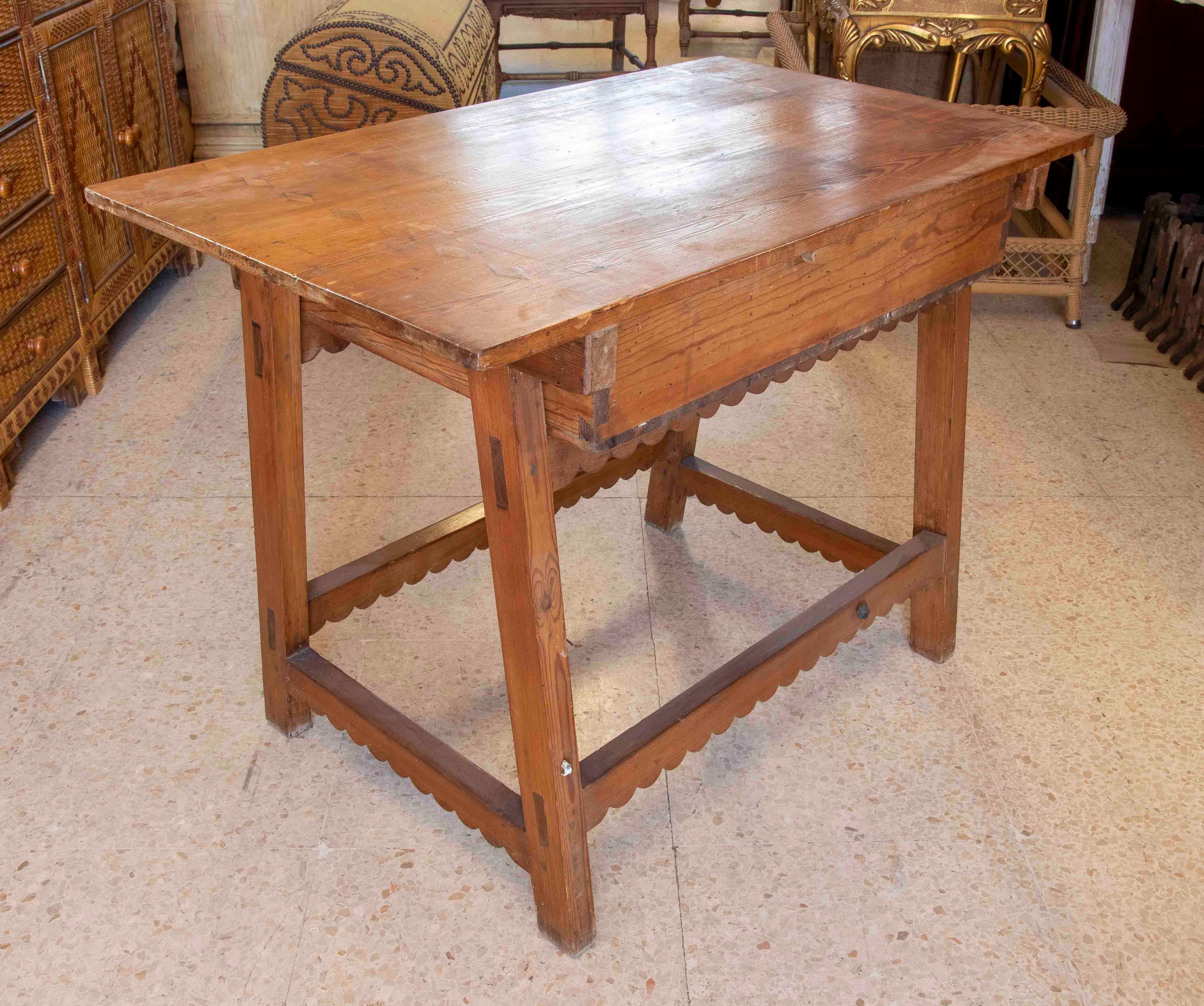 19th Century Spanish Side Table with Drawers  For Sale 2