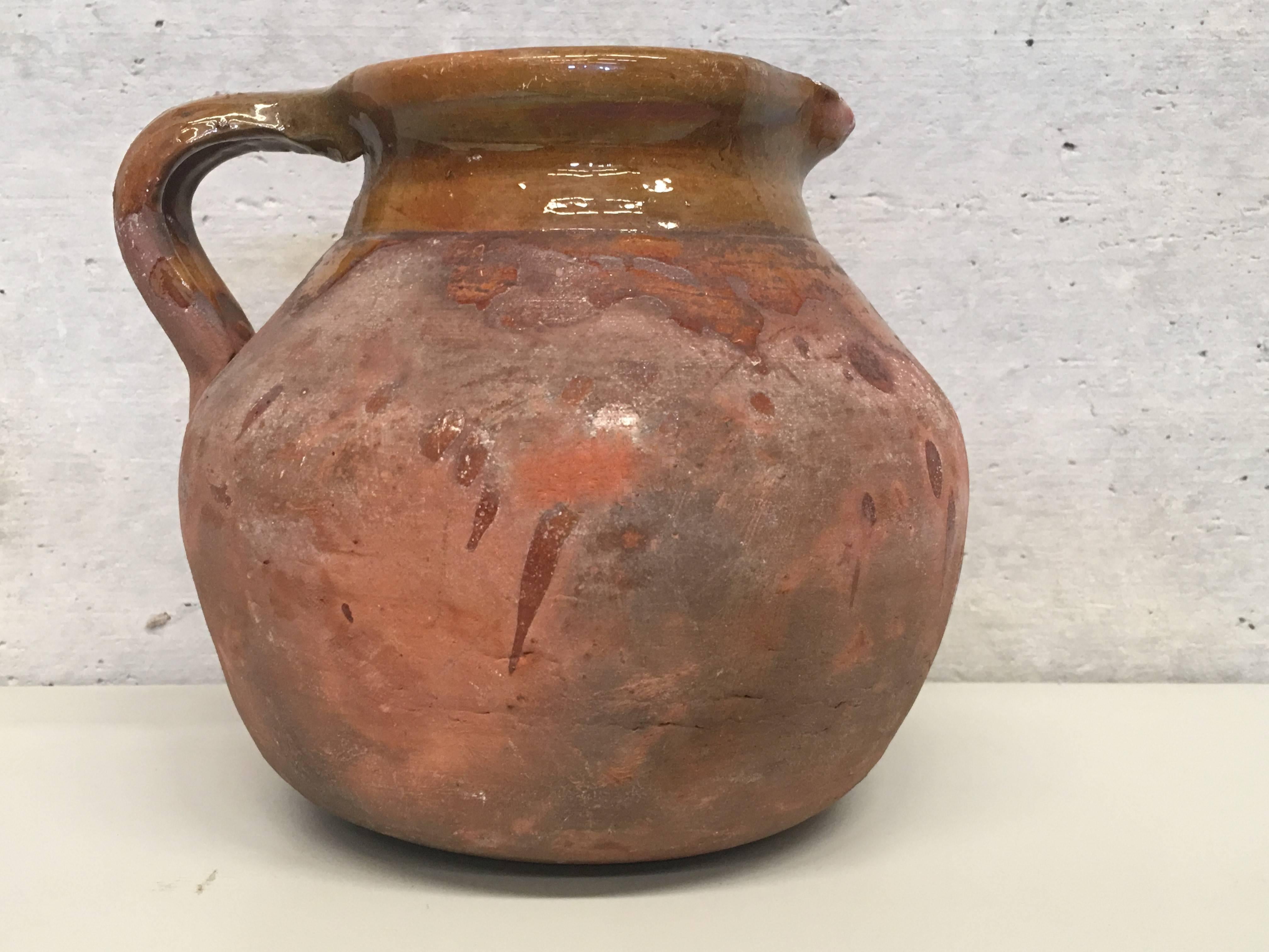 spanish pottery jugs